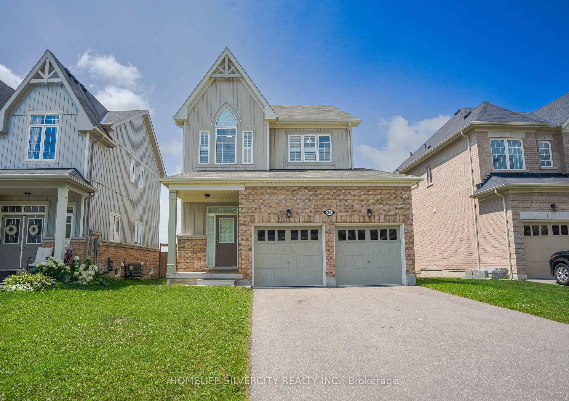 Welcome Home ! This stunning 3 1 bedroom, 3 bathroom, two storey home is move in ready and located just minutes from Grand Valley Public School perfect for families seeking ...