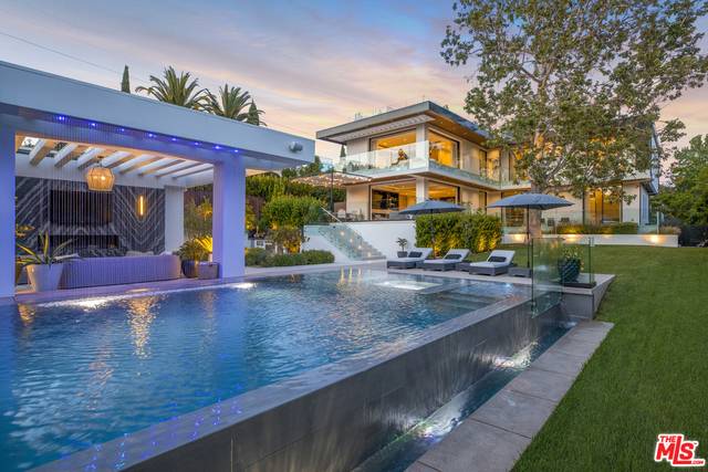 694   Walther Way Bel Air LA