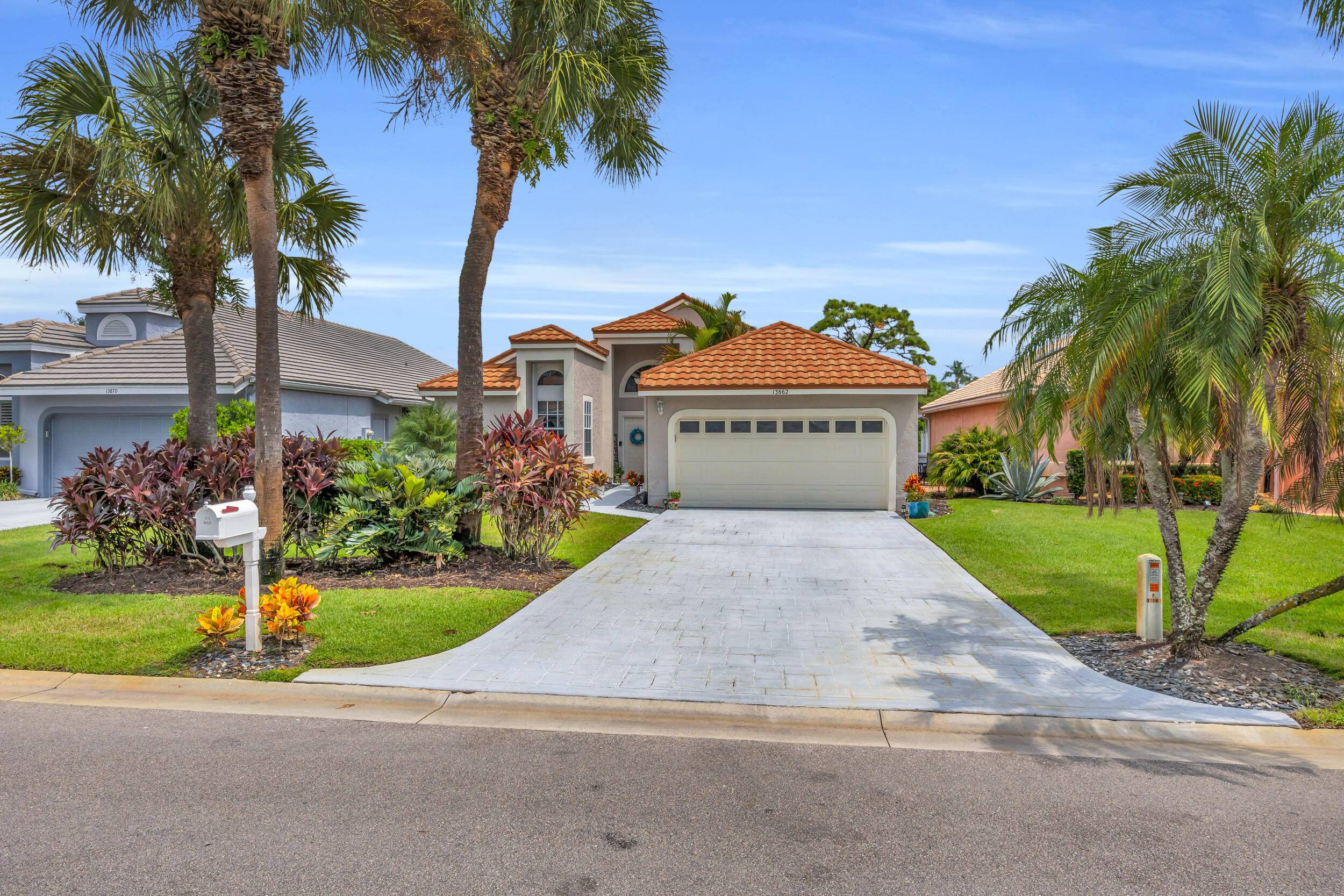 Sunny and bright 3 bedroom home with open floor plan.