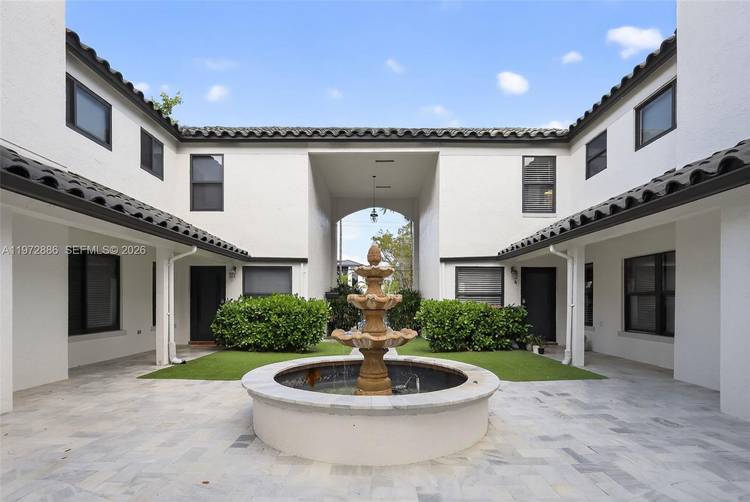 Waterfront Masterpiece in Rio Vista Completely Renovated with Private Dock up to 38' Vessel Experience the pinnacle of Fort Lauderdale living in this exquisitely reimagined 2BR 2BA villa in the ...