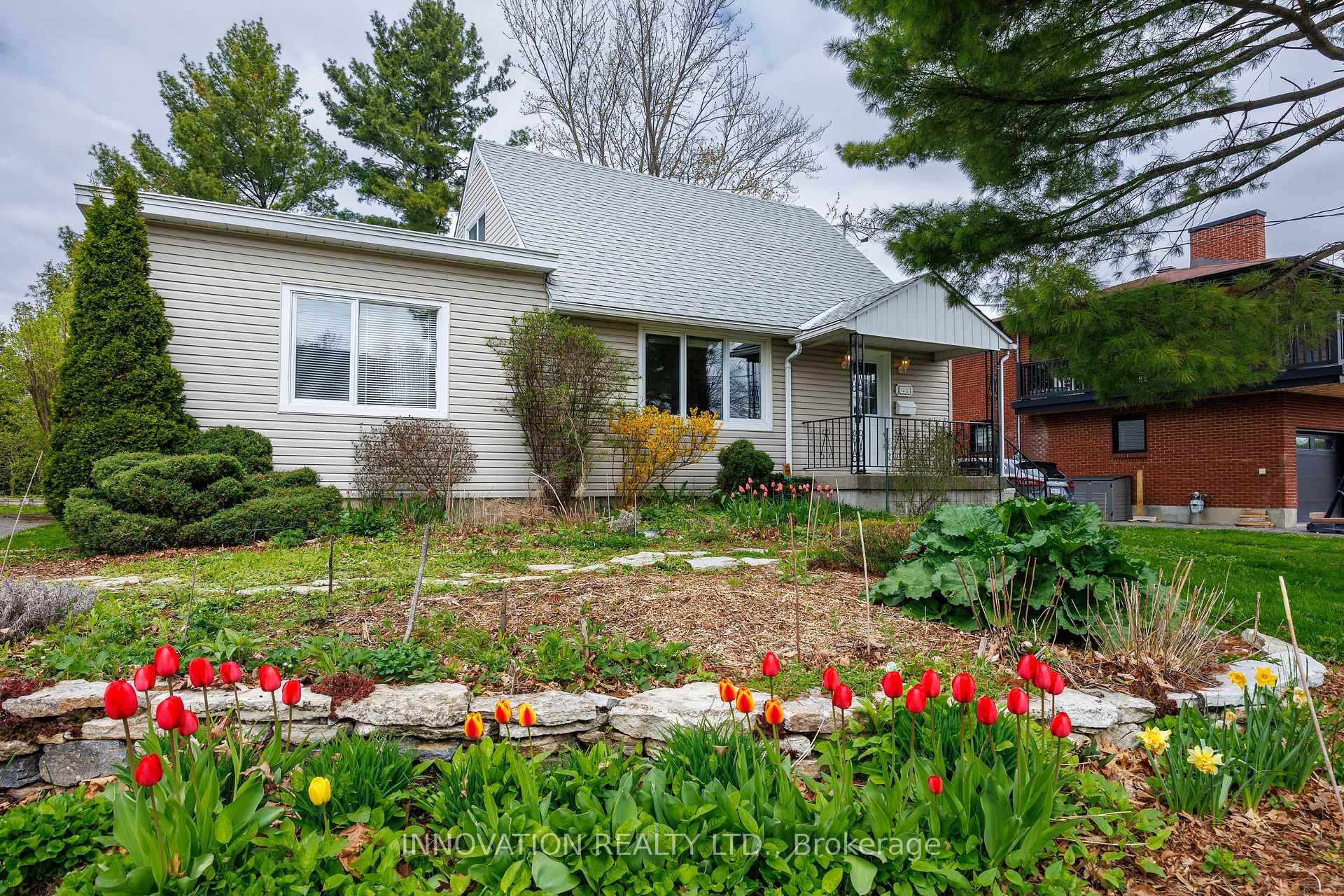 Nestled in the tranquil Mooneys Bay Carleton Heights area, this delightful 1 1 2 storey home offers a unique blend of character, modern amenities, and plenty of room to grow.