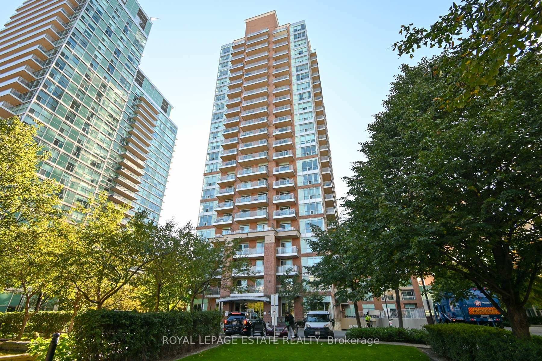 Welcome To This Oversized 1 Bedroom Den Suite Offering The Perfect Blend Of Space, Comfort, And Style In One Of Toronto's Most Vibrant Neighbourhoods.