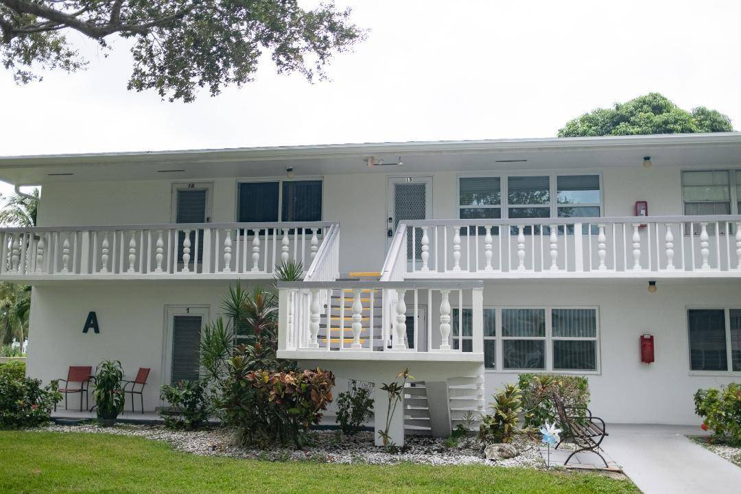 Gorgeous Elegant TOP LINE totally renovated 1Bedeoom 1.