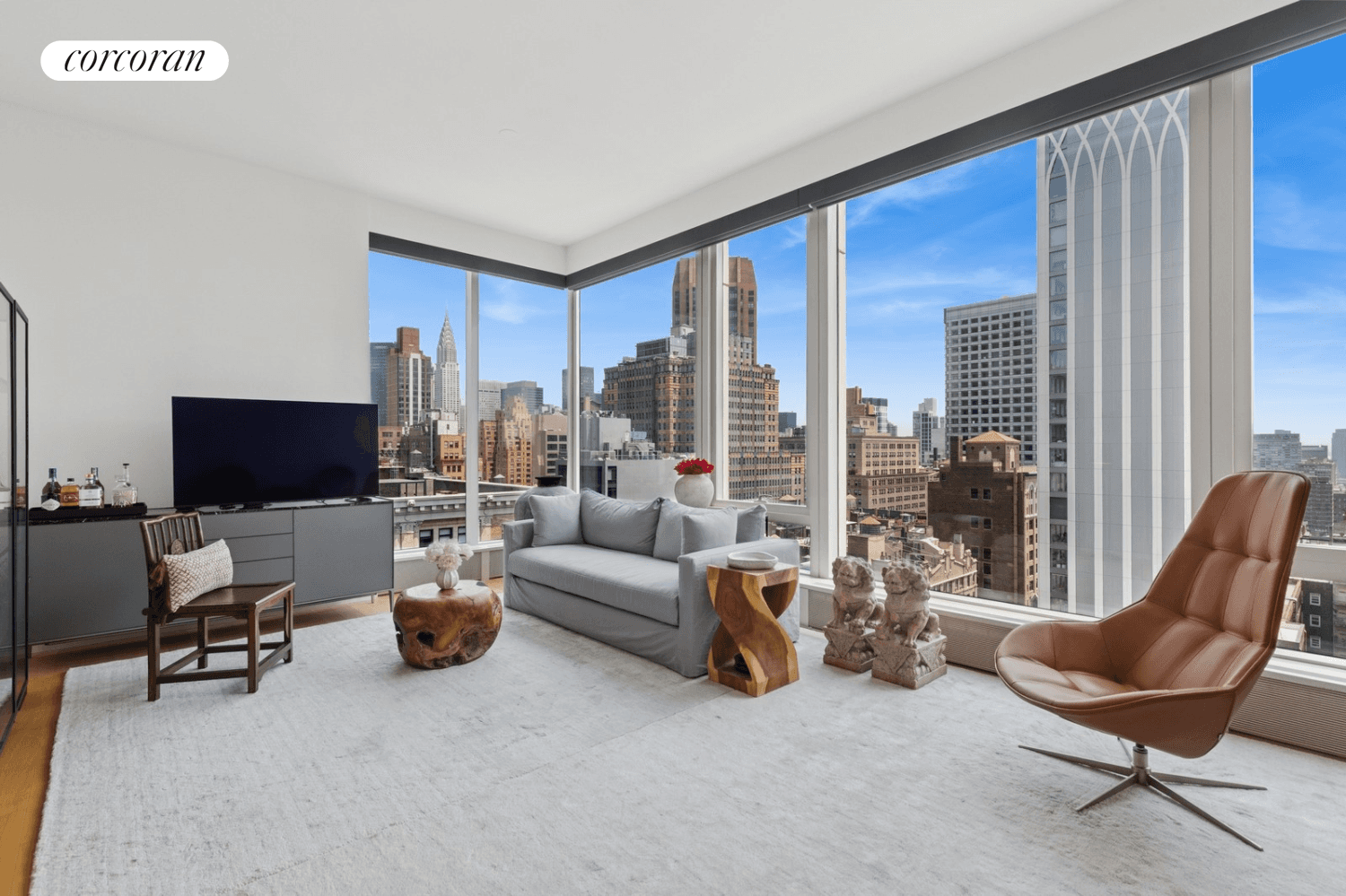 Introducing Apartment 22C a rarely used, immaculate 2 bedroom, 2 bathroom residence perched on a high floor of Madison House in the heart of NoMad.