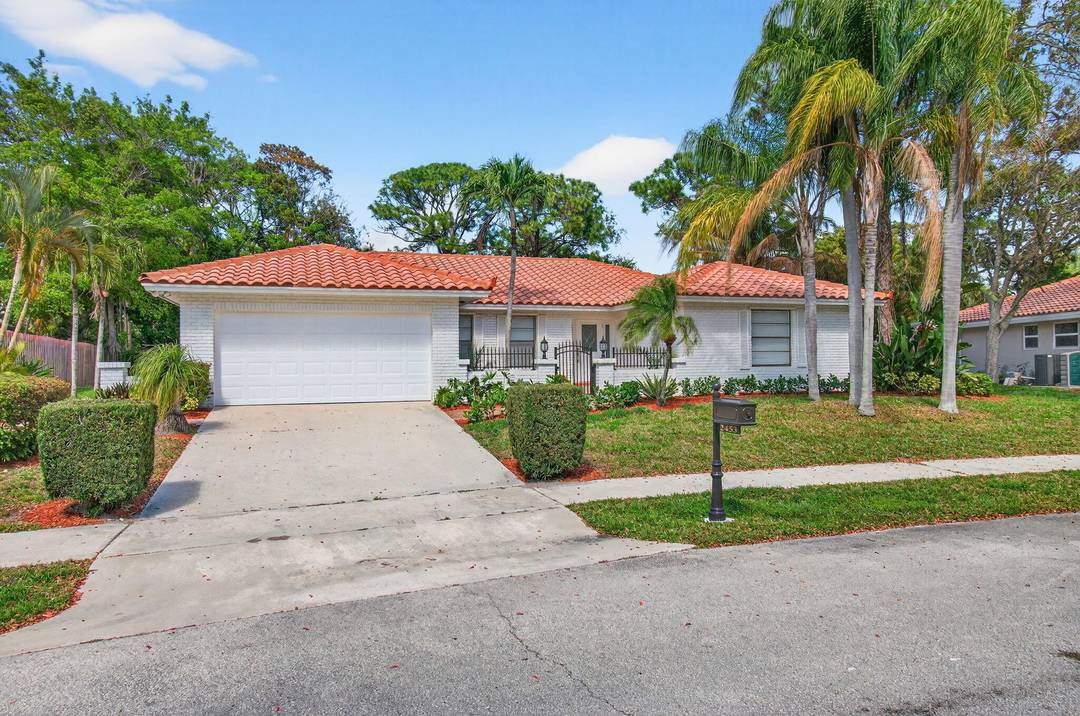 Opportunity awaits to live in one of the most sought after neighborhoods in the City of Boca Raton !
