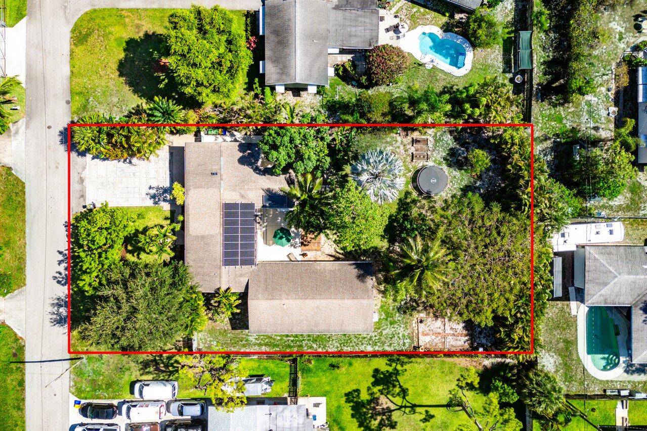 Welcome to this beautifully updated 3 bedroom, 2 bathroom home with a 2 car garage.