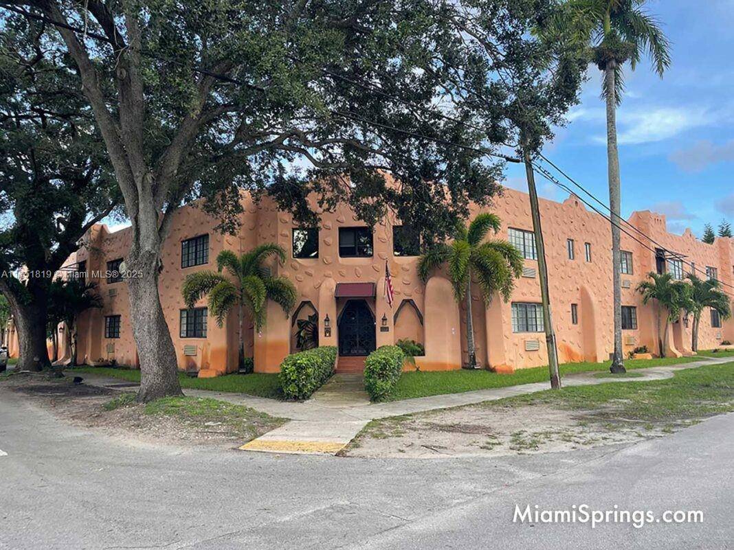INVESTOR Opportunity in Miami Springs.
