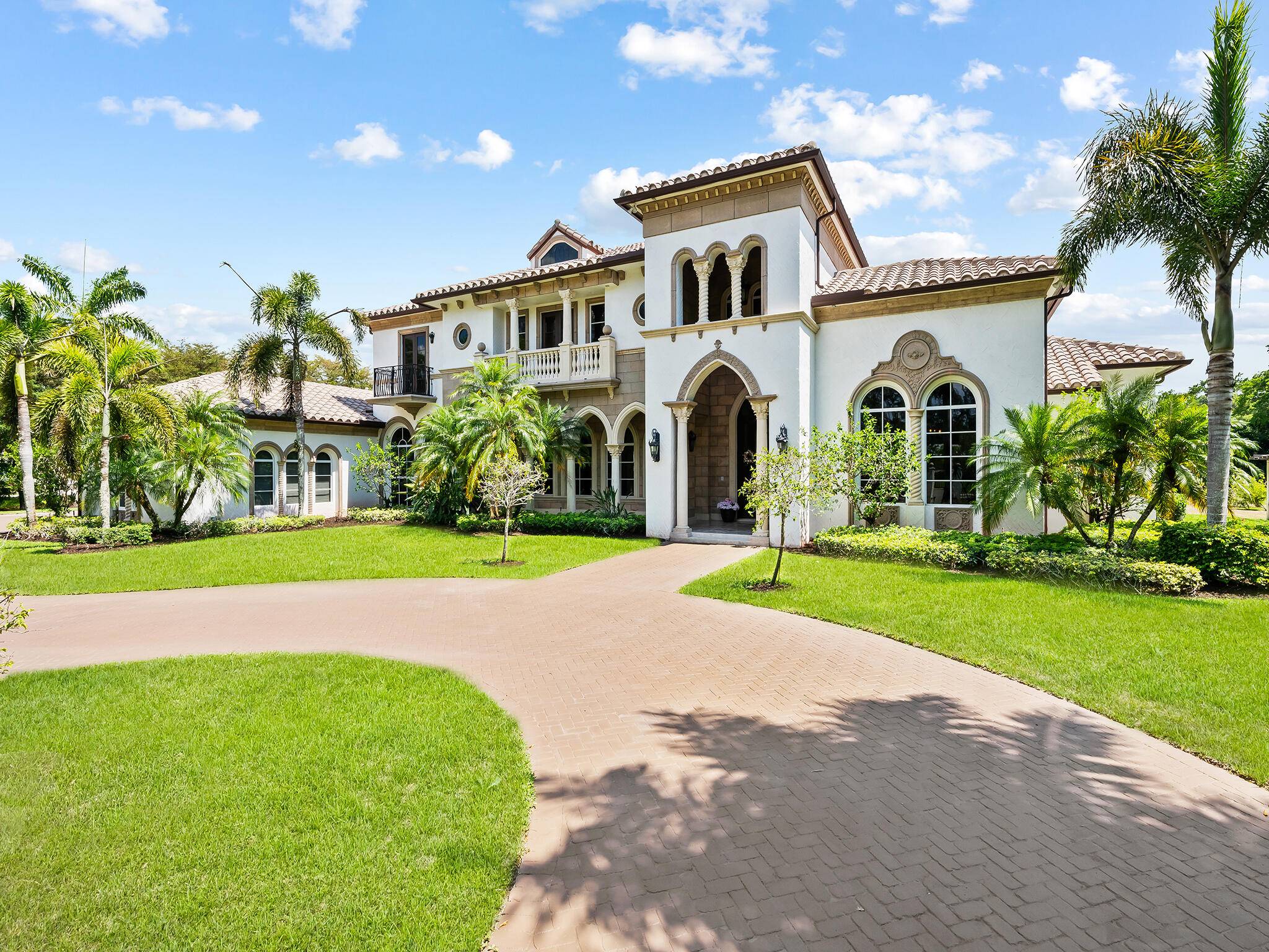 Palatial gated estate on 3 private acres of prime fenced property situated in the highly sought after BBB Ranches of Parkland, with 6' perimeter fence and electric gate.