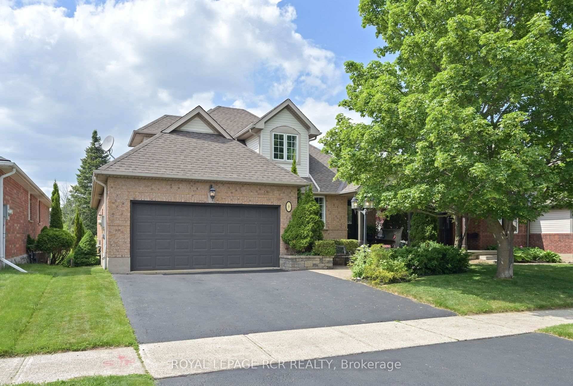 Welcome to this inviting 2 storey family home in one of the west ends most desirable neighbourhoods, backing onto peaceful conservation land no rear neighbours, just nature at your doorstep ...