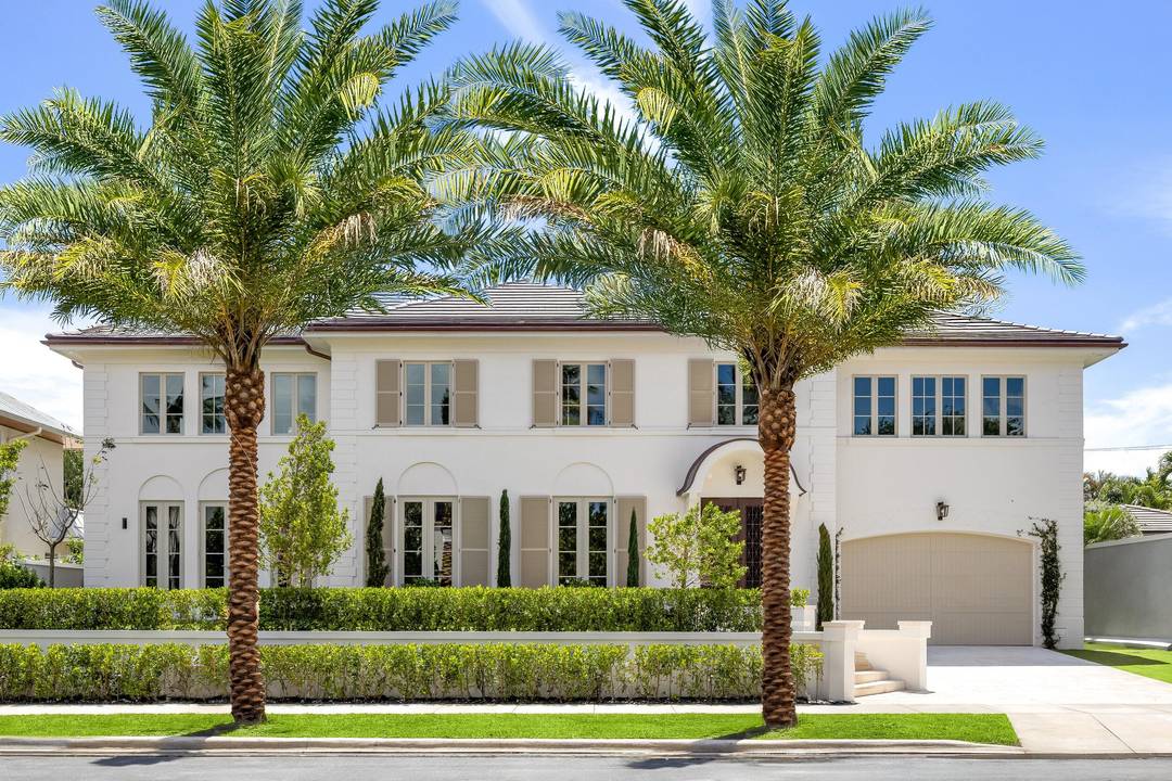 Welcome to 122 Bloomfield Drive, a newly constructed estate in West Palm Beach's coveted South of Southern SoSo neighborhood.