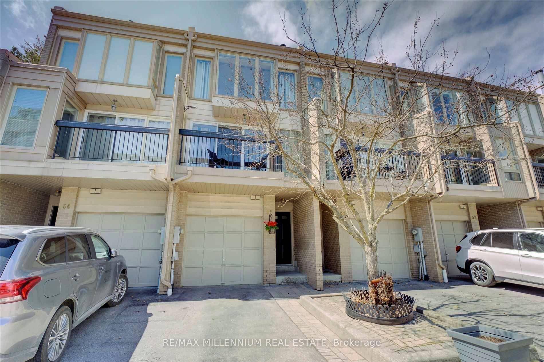 Step into this stunning 3 level townhouse offering 3 spacious bedrooms and a custom gourmet kitchen designed for entertaining.