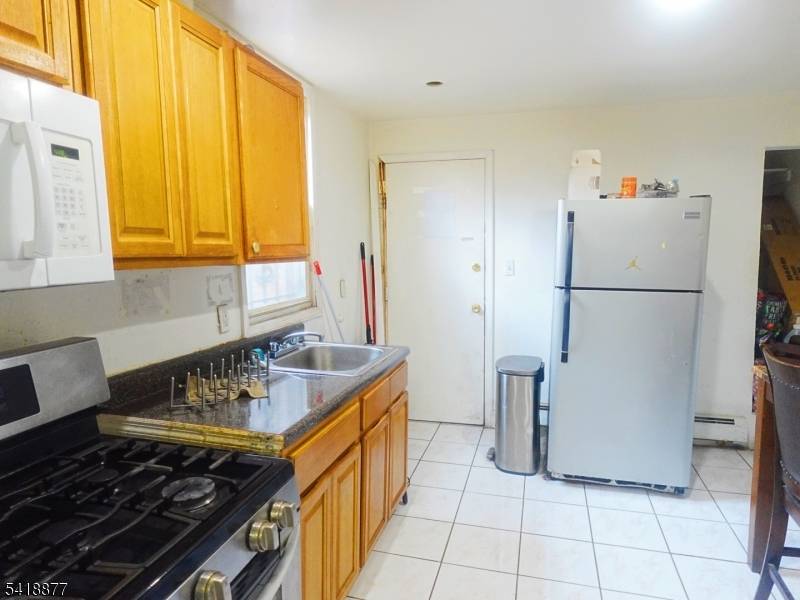 S 15Th St Newark City New Jersey Multi-Story