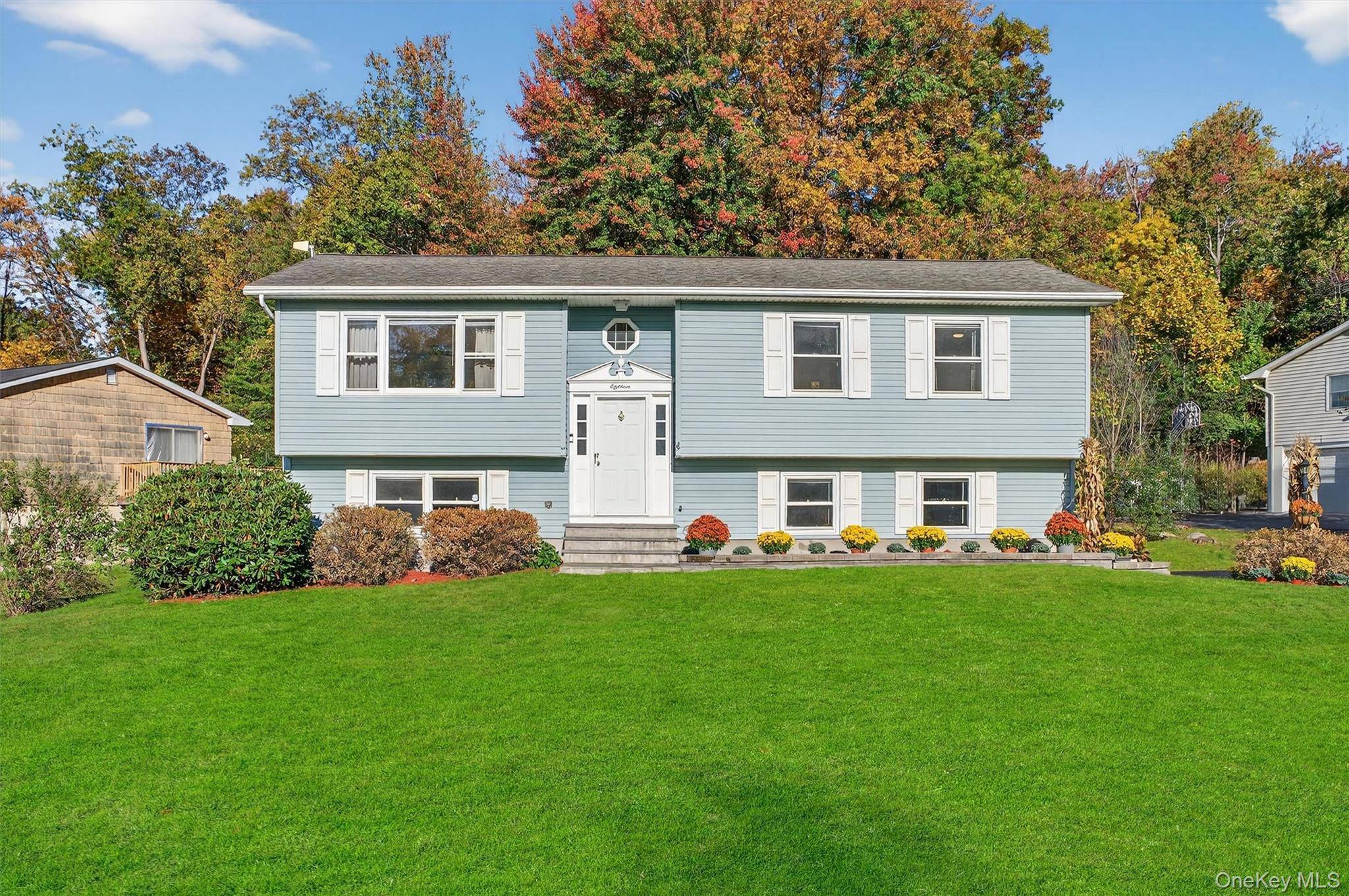 Tucked into a charming neighborhood street, this well kept raised ranch offers the kind of comfort and flexibility that just makes life easier.