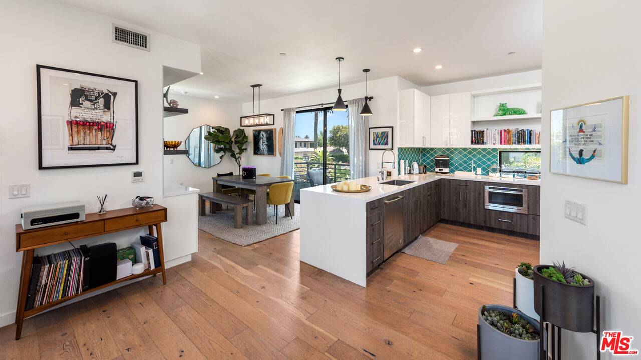 11900 Washington Pl 3BR Marina Del Rey La