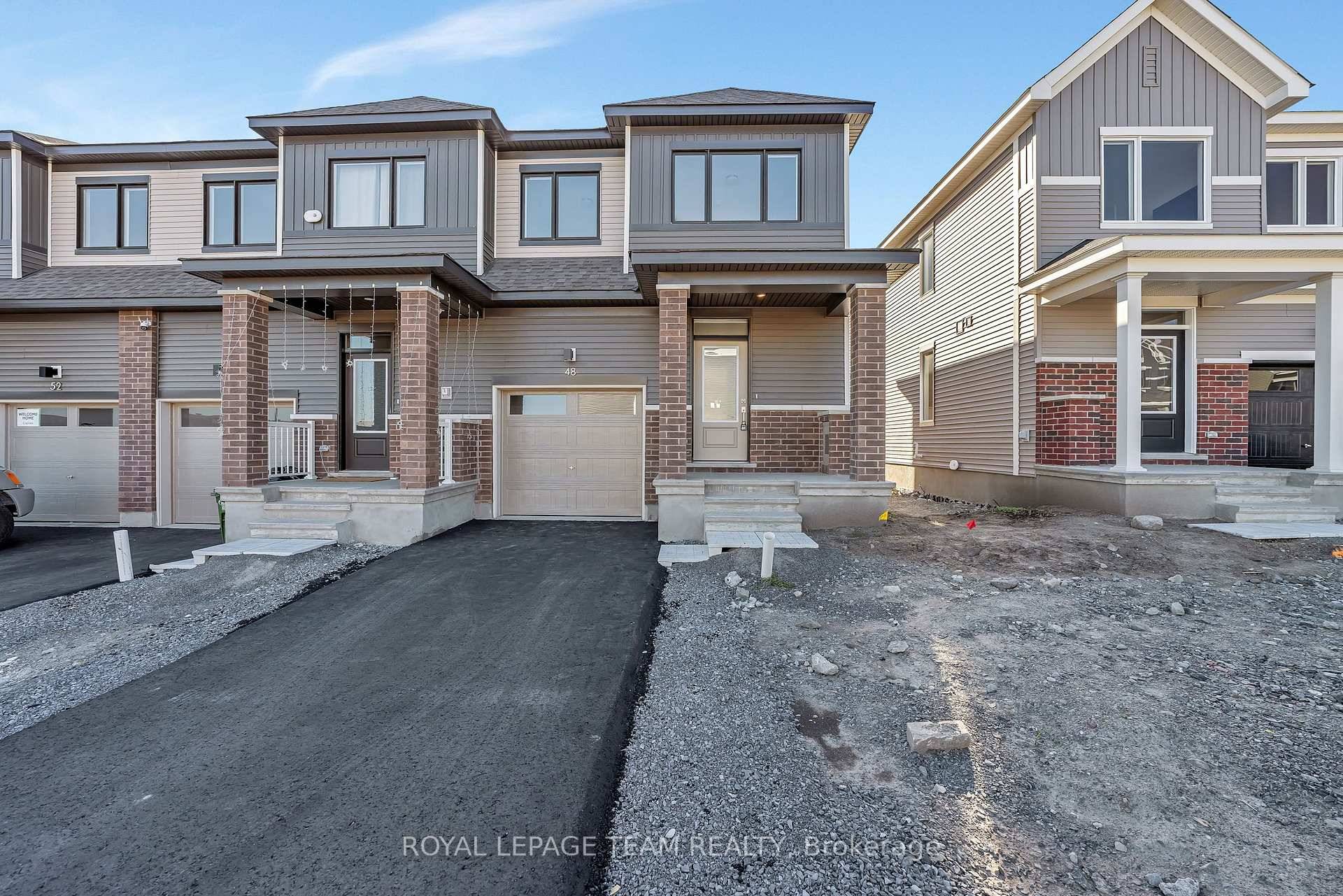 Brand new end unit home in Barrhaven !