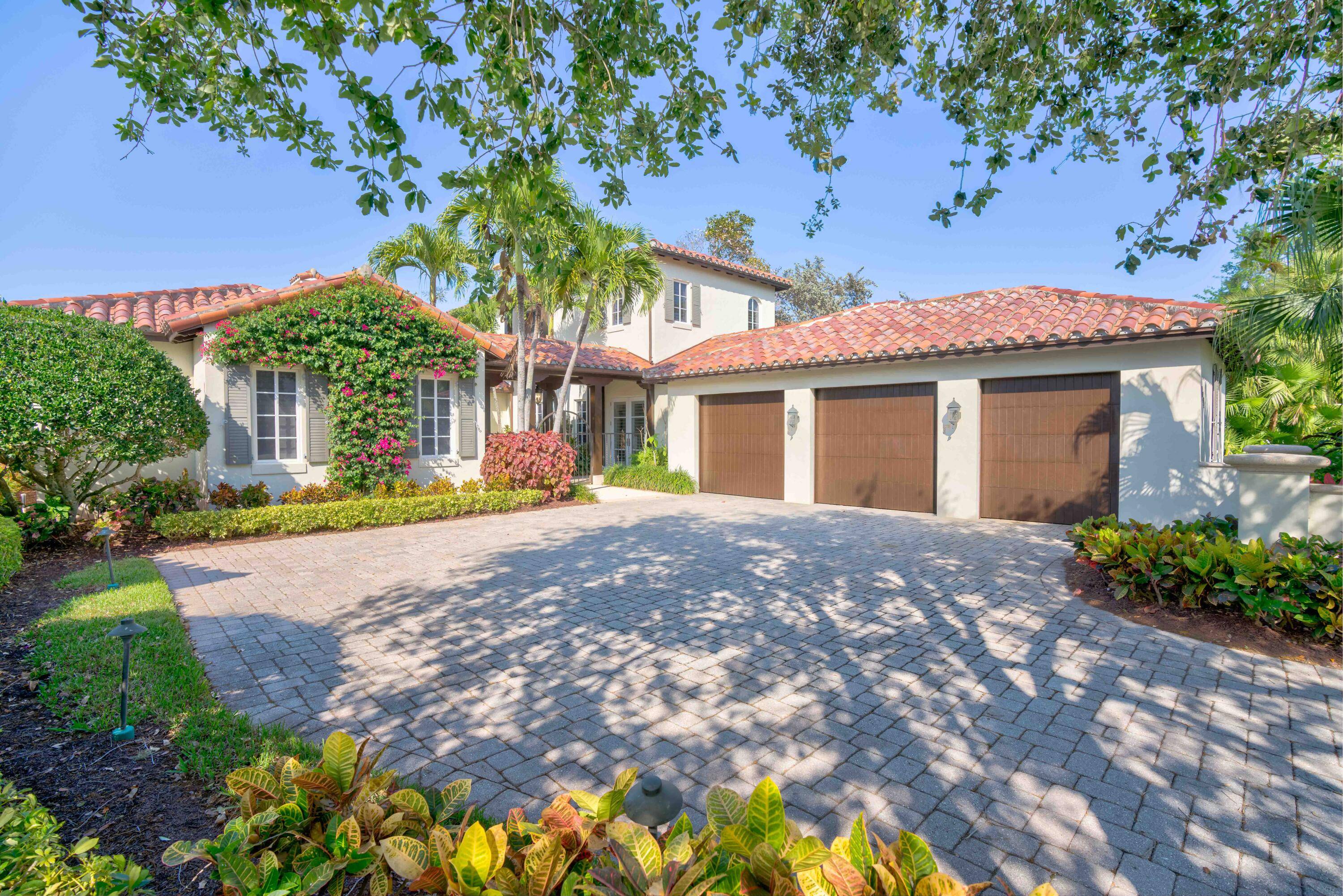 Incredible furnished, 4 bedroom, 4 and a half bath home in Jupiter has been updated and improved recently.