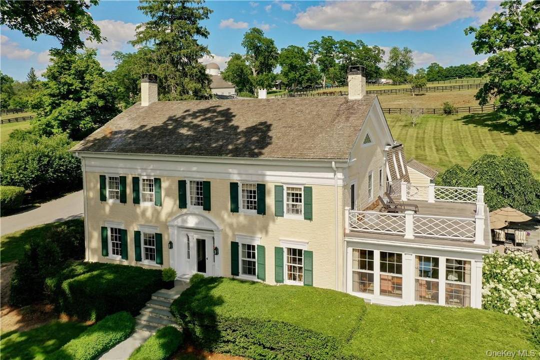 Set on 53 Bucolic acres in the heart of the Hudson Valley, Smithfield Farm is an exquisite estate, offering breathtaking, sweeping western views of the Smithfield Valley and the Catskill ...