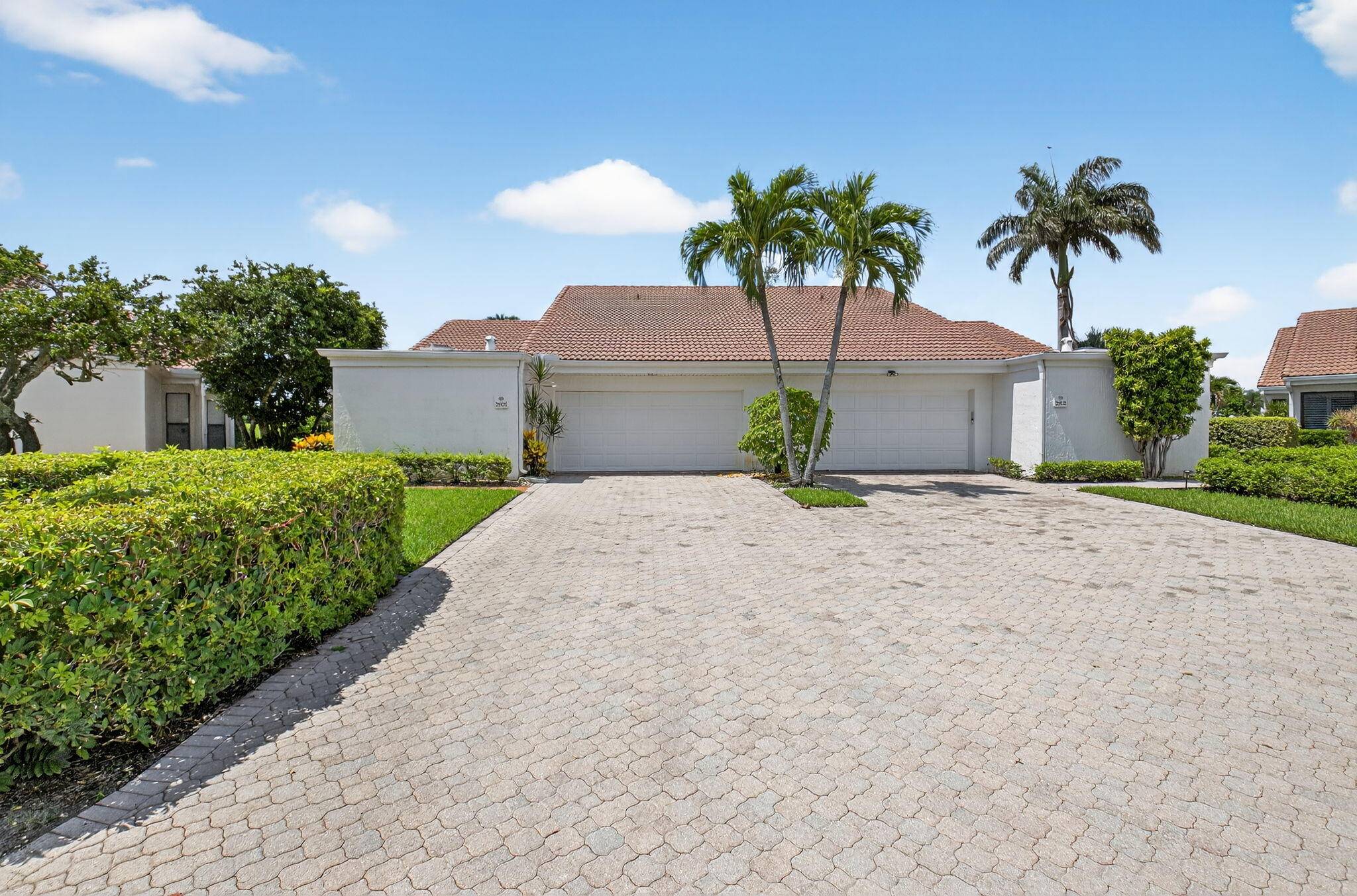 Rarely available Dogwood 3 bedroom 3 bath model in Peppertree.