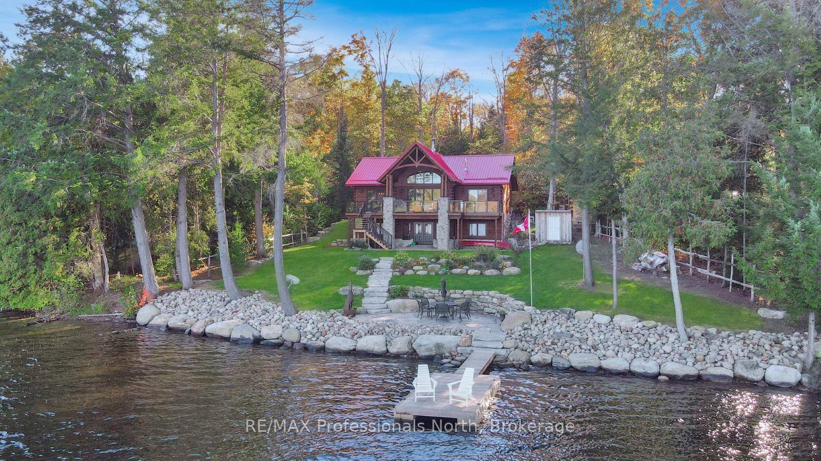 Welcome to family living on beautiful Jordan Lake in Highland Grove.