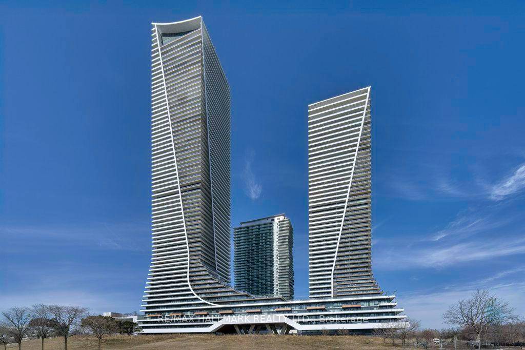 Luxury 2 Bedrooms W 2 Bathrooms Condo Unit On A High Level Floor At Eau Du Soleil.
