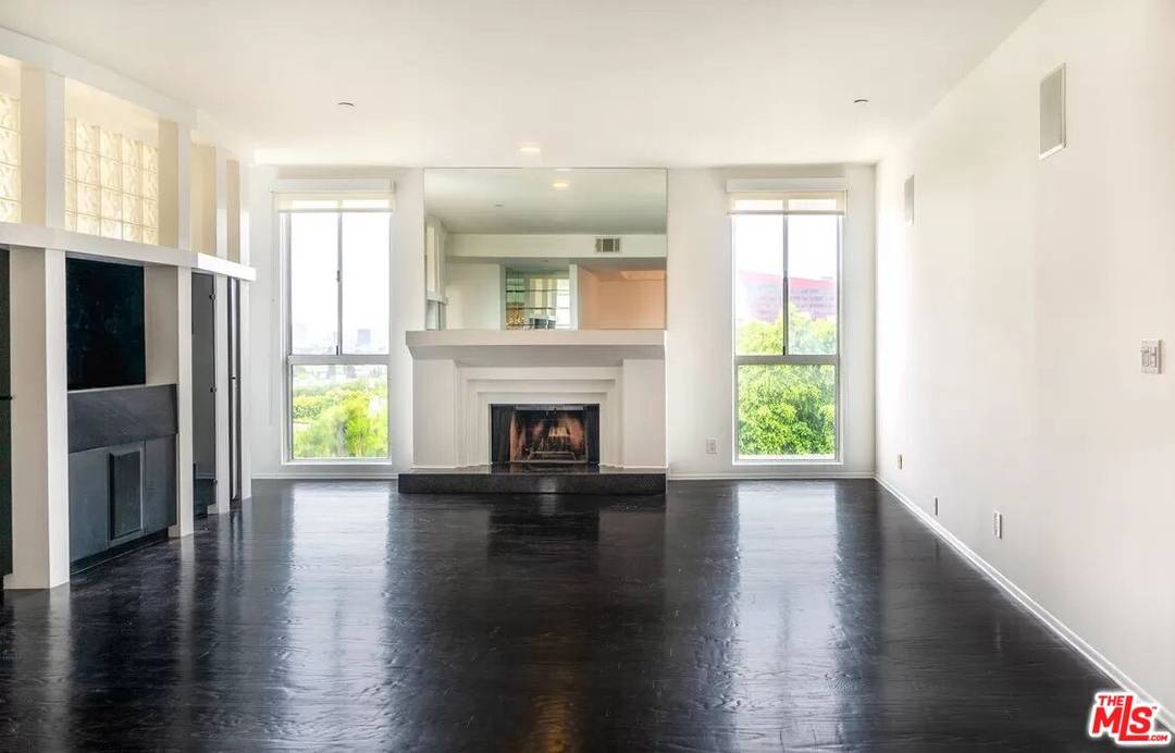 964   Hancock Ave 2BR Sunset Strip La