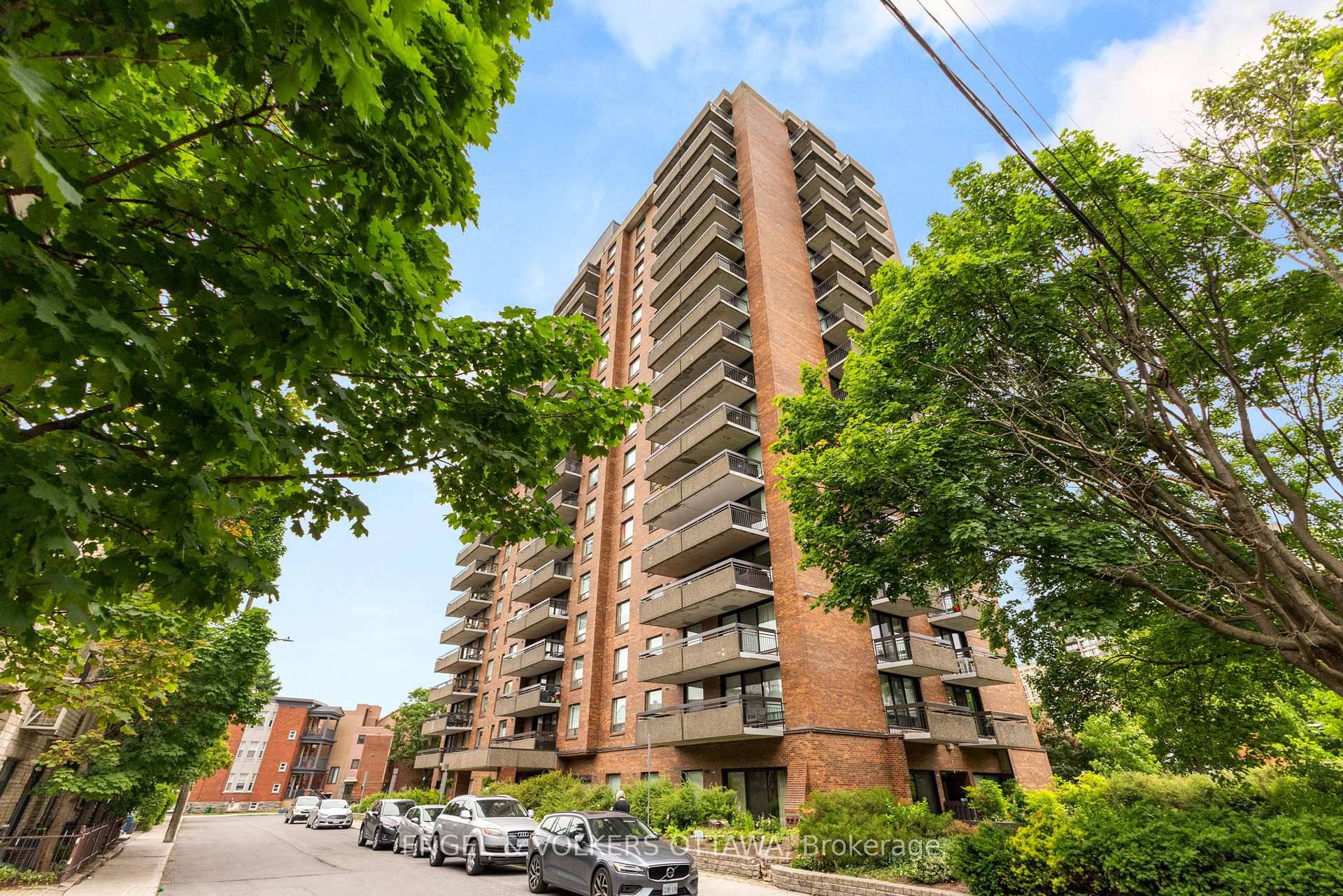 Discover this exceptionally spacious 2 bedroom, 2 bathroom condo in the sought after Golden Triangle.