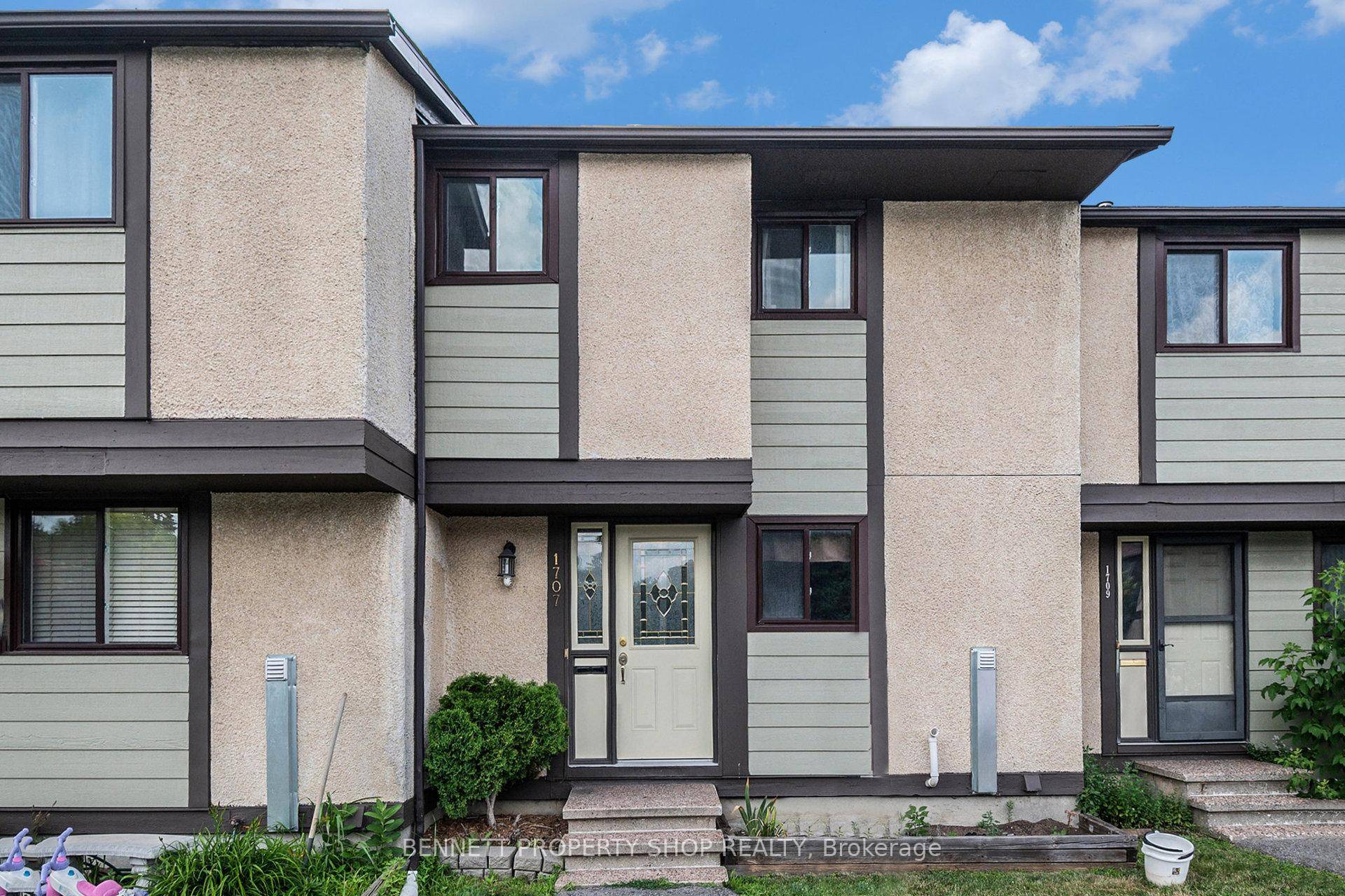 Affordable, Family Friendly, and Move In Ready !