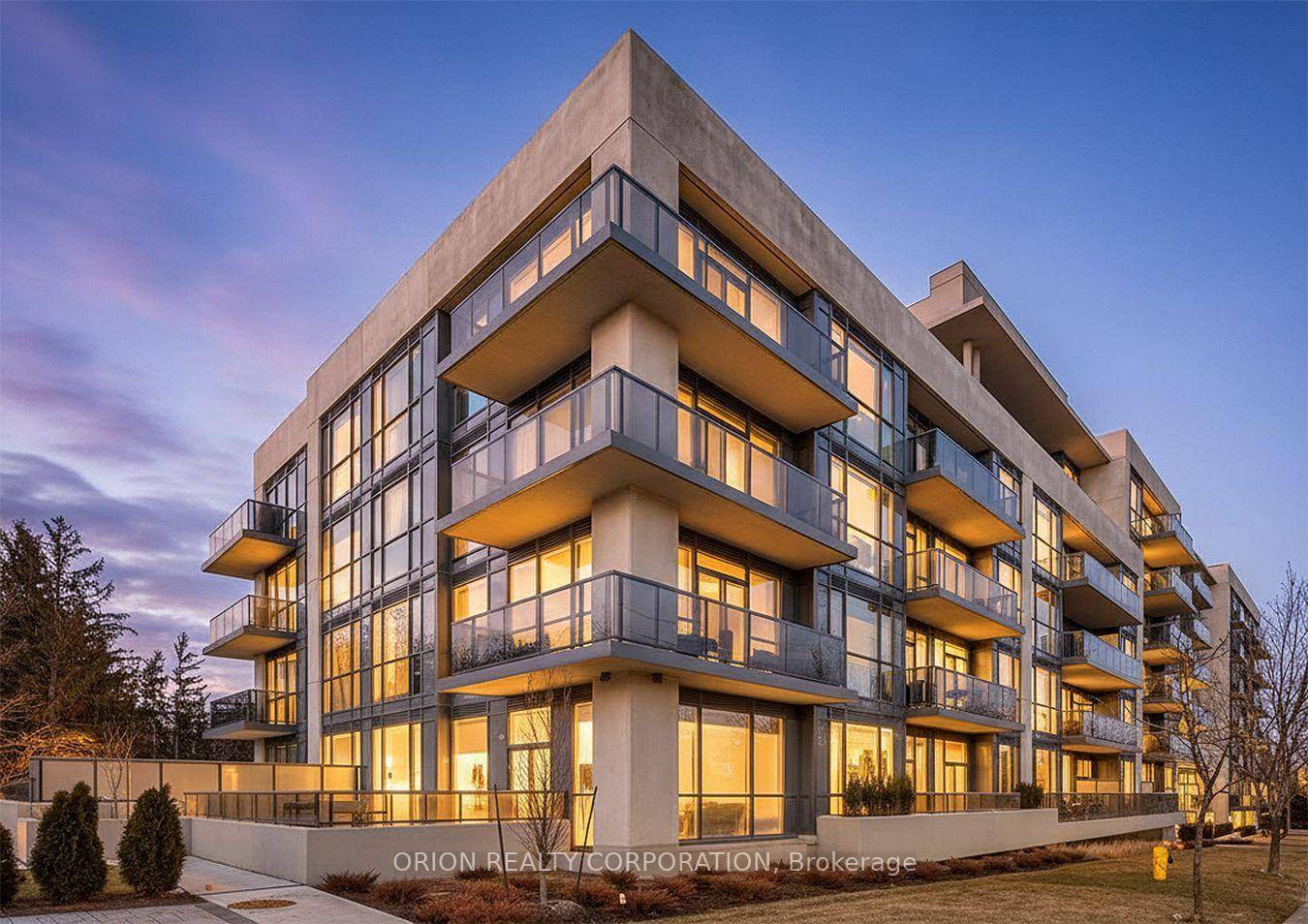 Experience luxury living in this 2 bedroom, 2 full bathroom condo at Vista Parc in Woodbridge.