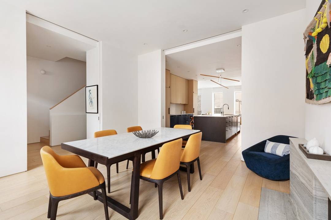 Located on a picturesque, tree lined townhouse block in Cobble Hill, 368 Clinton Street is a mint condition, 25 foot wide residence spanning approximately 4, 400 square feet.