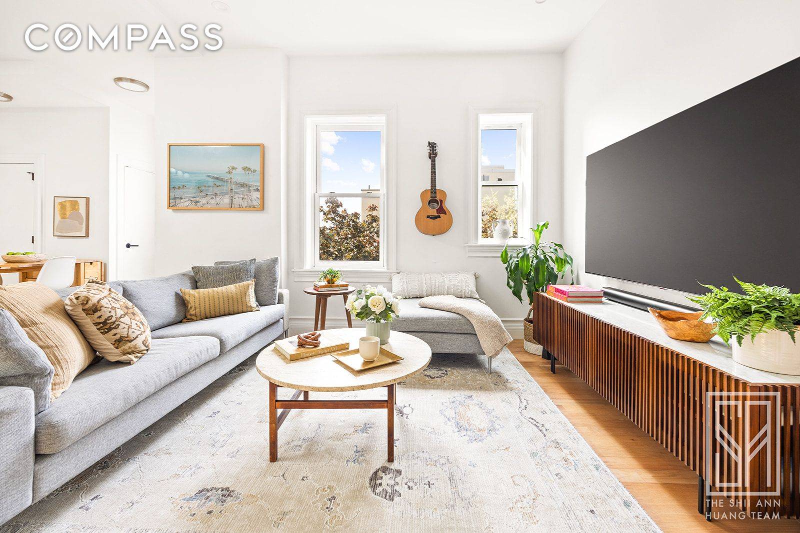 Pre war perfection ! Coveted penthouse floor, corner unit, renovated, and bathed in natural light Unit 6F at 475 Washington Avenue offers 882 square feet of smartly designed living space ...