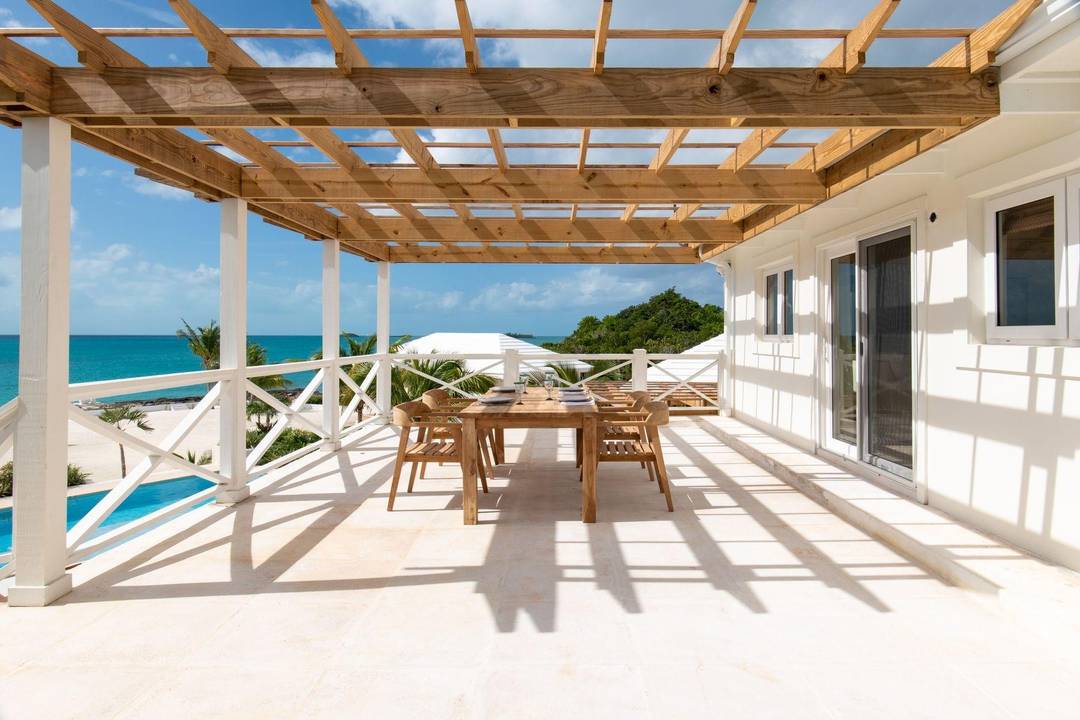 SEA ESTA Single Family Home Eleuthera