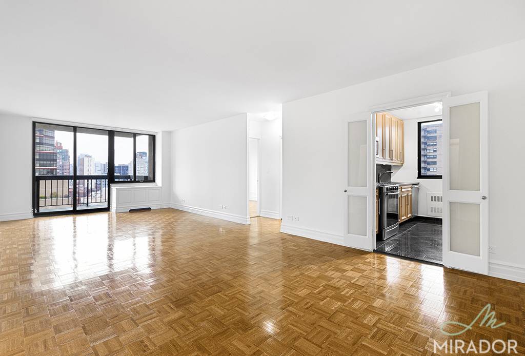 Tower 67 is an impressive 49 story full service rental building located at 145 West 67th Street on the Upper West Side.