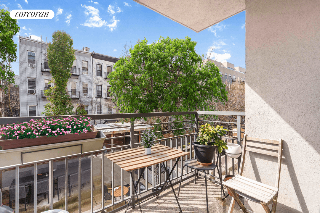 Experience the epitome of Williamsburg living in unit 3C at 260 North 9th street.