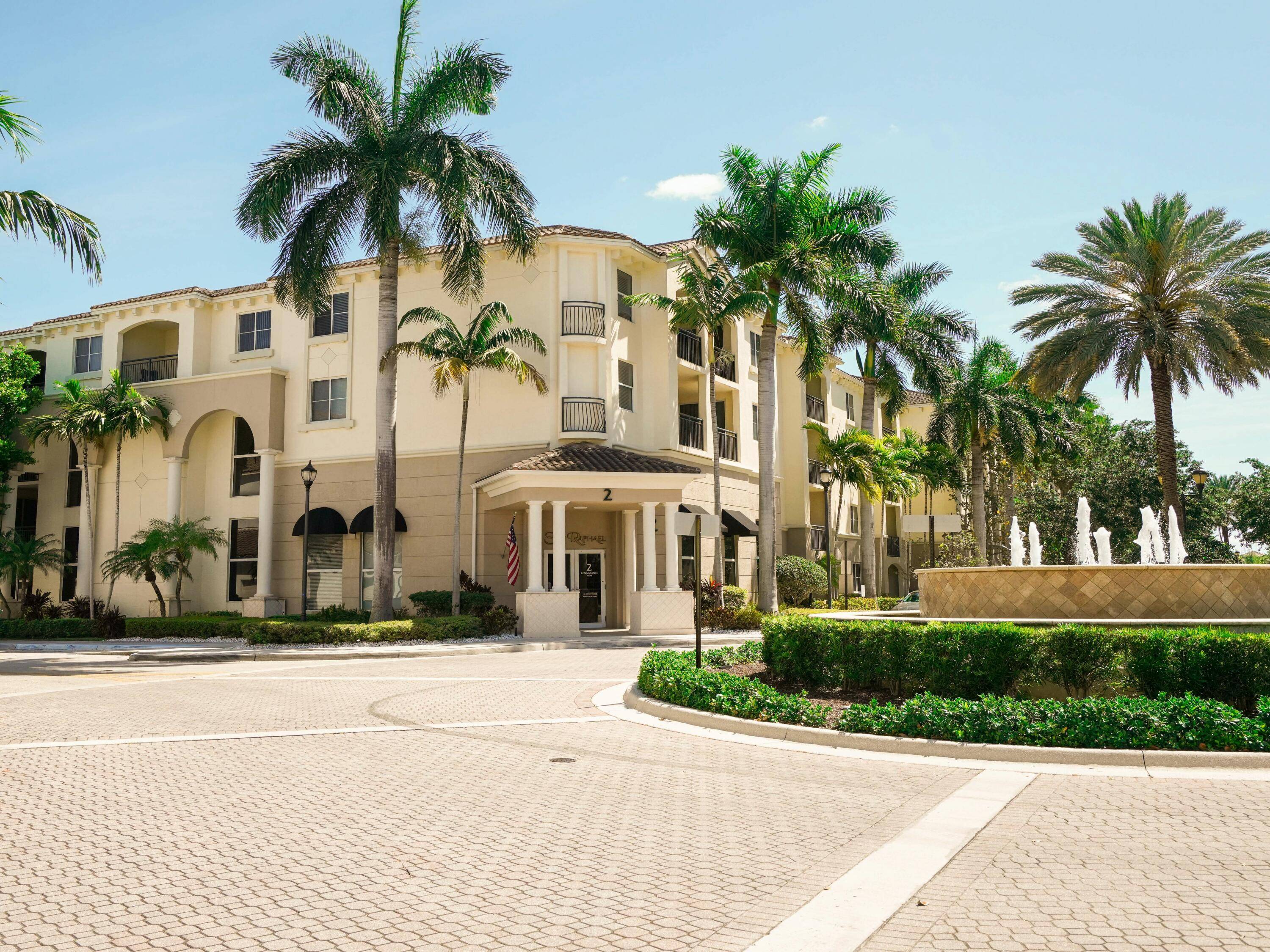 This pristine one bedroom unit, originally owned and meticulously maintained, is a rare gem !