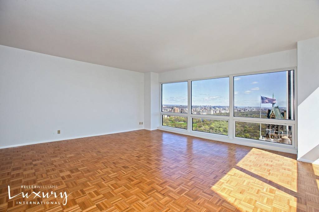 AMAZING APARTMENT WITH AMAZING VIEWS AT AN AMAZING VALUE !