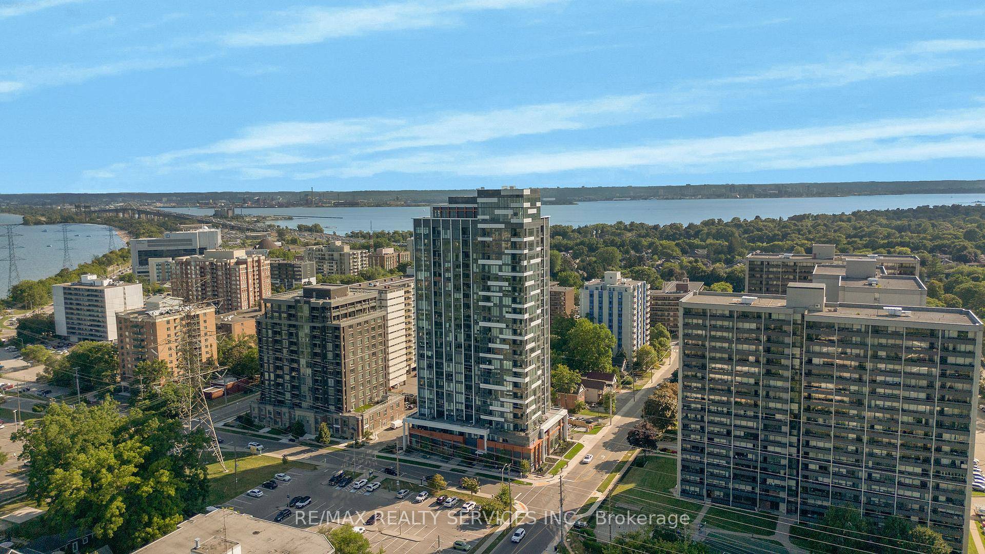 Experience luxury living in this 2 bed 2 full bath corner suite at Illumina condos in downtown Burlington.