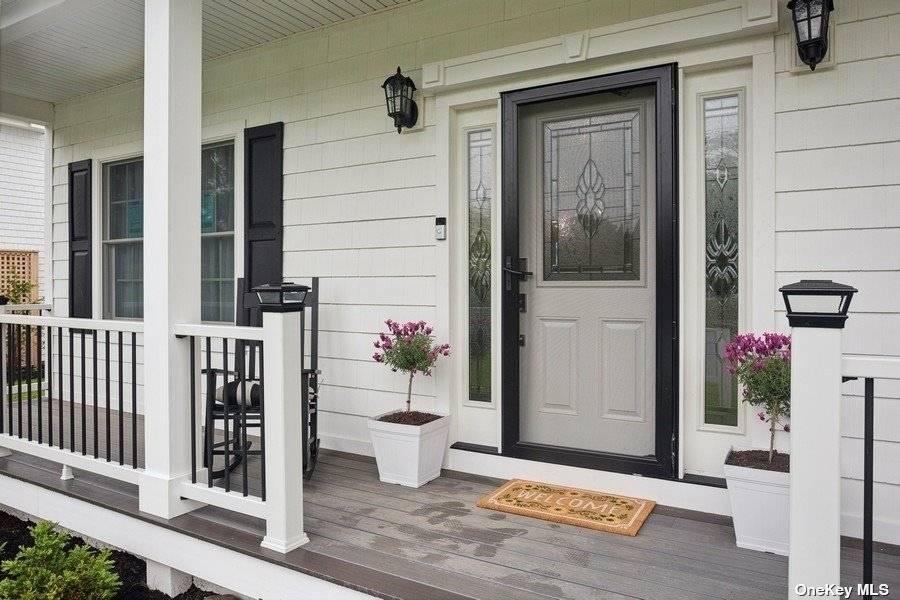 Brand new luxury seasonal rental in the heart of Bellport Village.