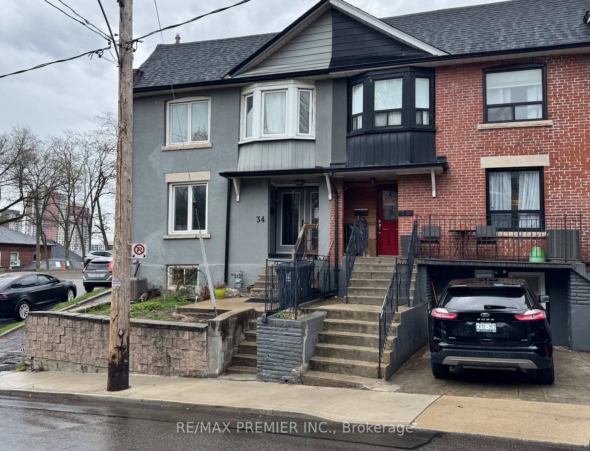 This Home Is central located in a high demand area, close to amenities and transit, makes this home a great investment can easily be used as a 4 bedroom single ...