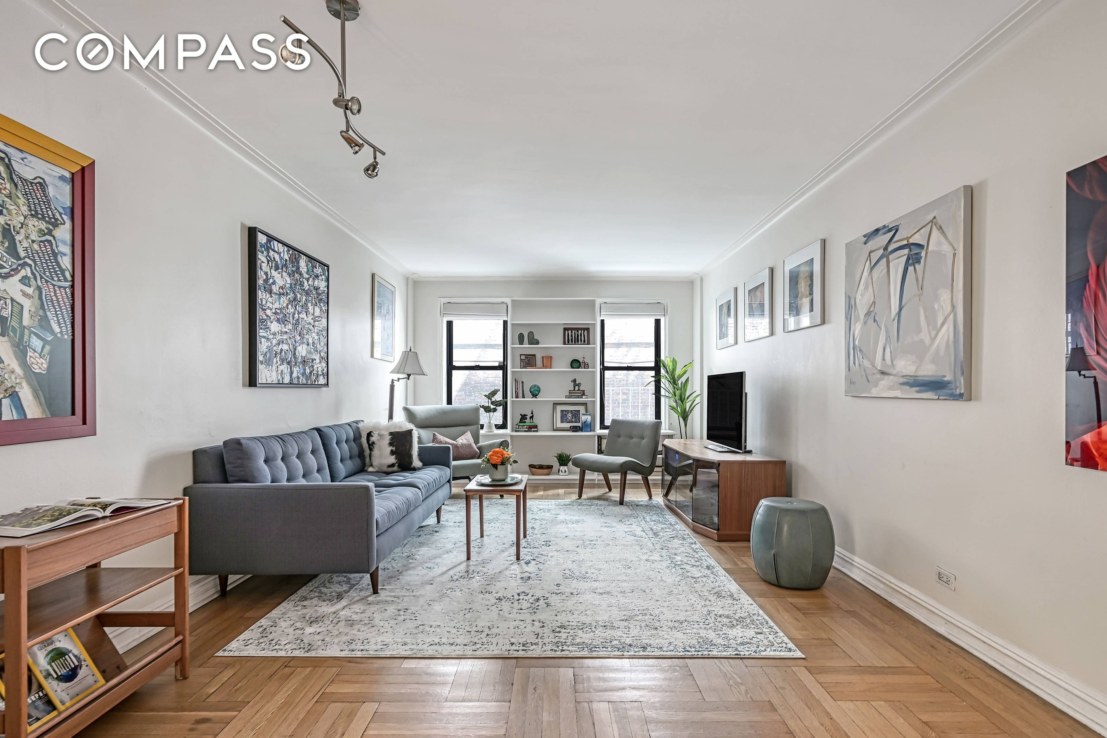 All showings by appointment only ; please contact listing agent for an appointment.