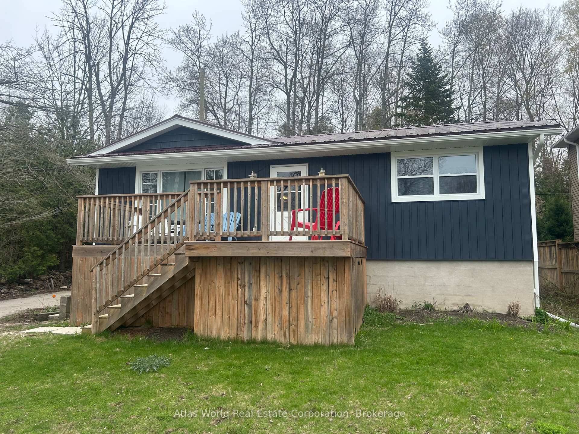 Elegant 2 Bedroom Home Steps from Lake Huron amp ; Nature TrailsNestled in an upscale, quiet subdivision just minutes from Bruce Power, this beautifully appointed 2 bedroom home offers the ...
