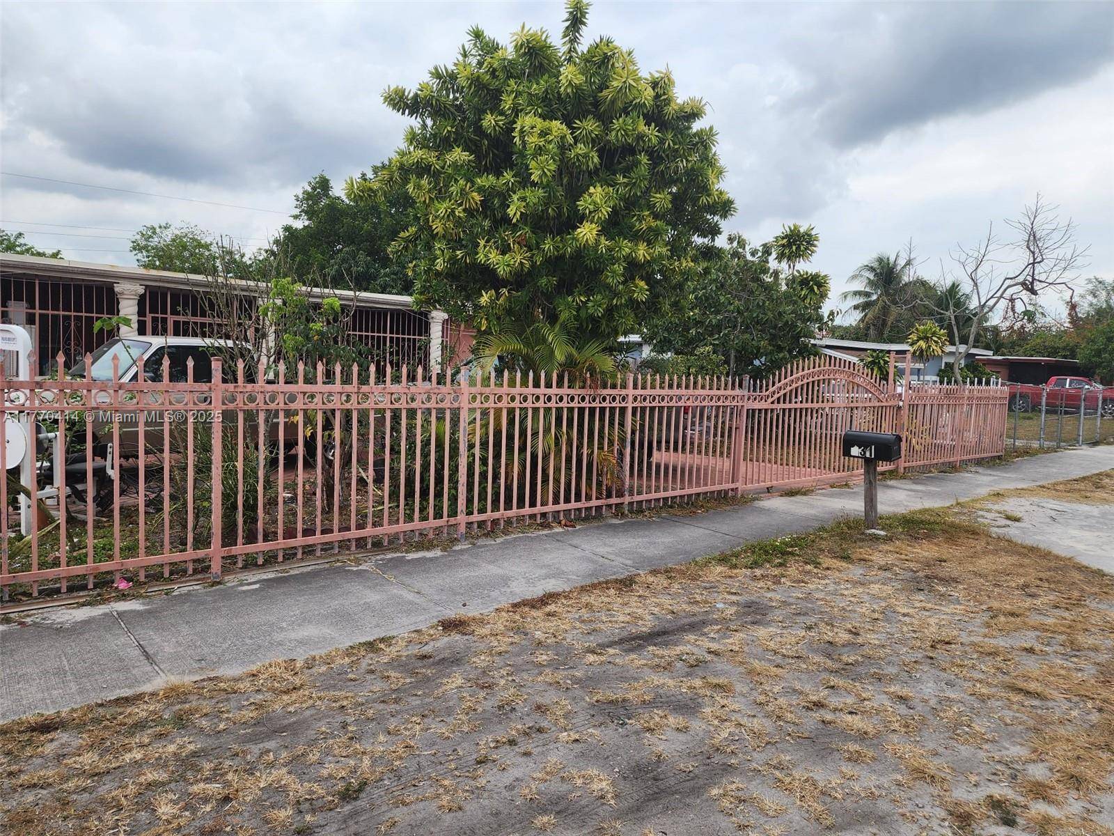 HOT BUY WON'T LAST ! INVESTOR READY, 3 BEDROOM 2 BATHROOM, WITH ADDITIONAL ROOMS AND STORAGE.