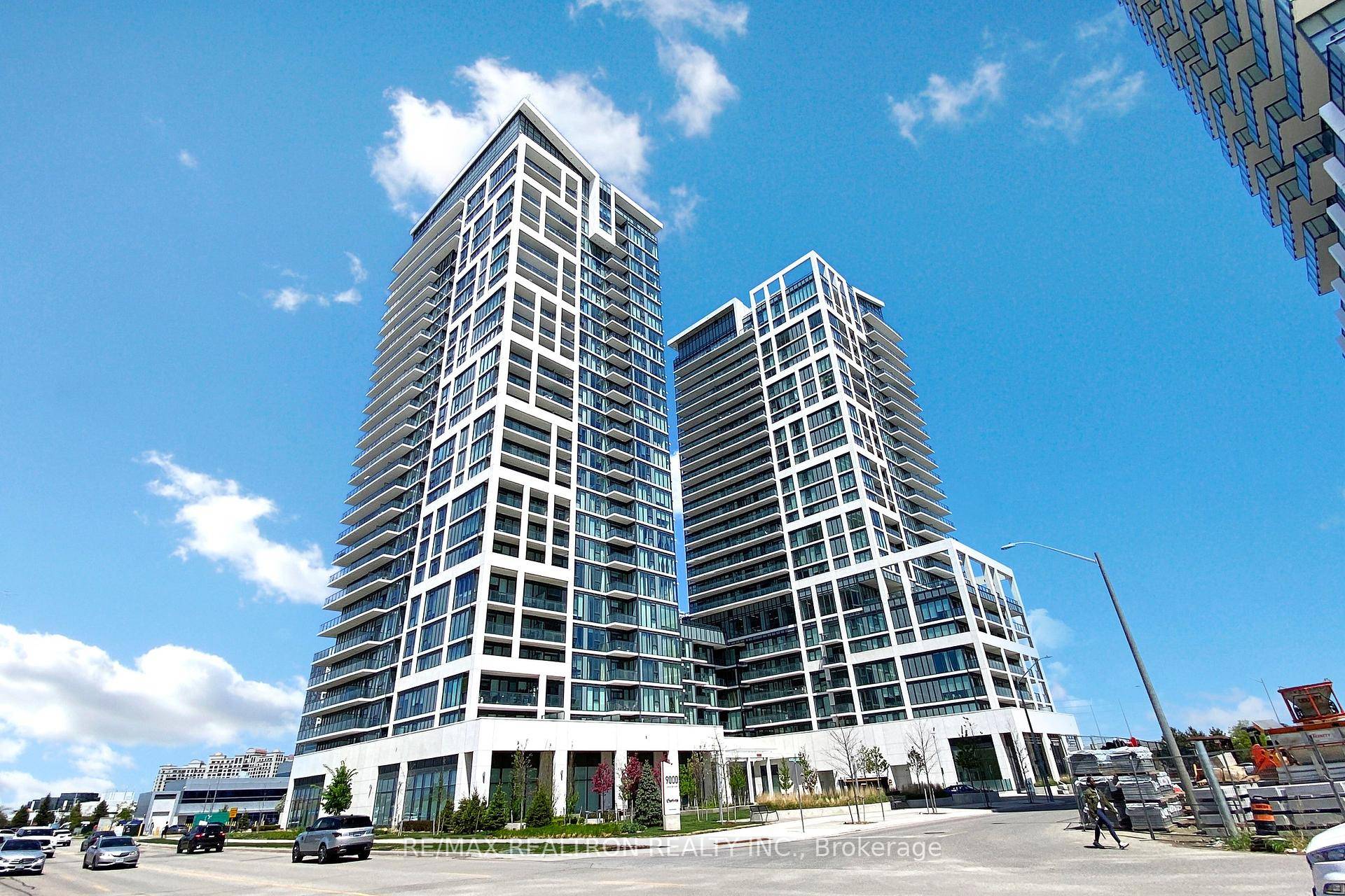 Welcome to one of the best 1 bedroom den, 2 bathroom units at Charisma Condos West Building.