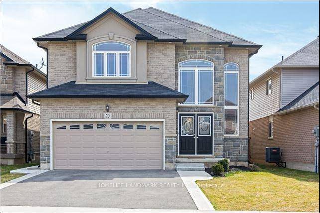 Welcome to 79 Davinci, a stunning CARPET FREE, PET FREE, SMOKE FREE 4 1 bedroom 3 1 2 bath home nestled in one of Hamilton's most sought after Mountain neighbourhood ...