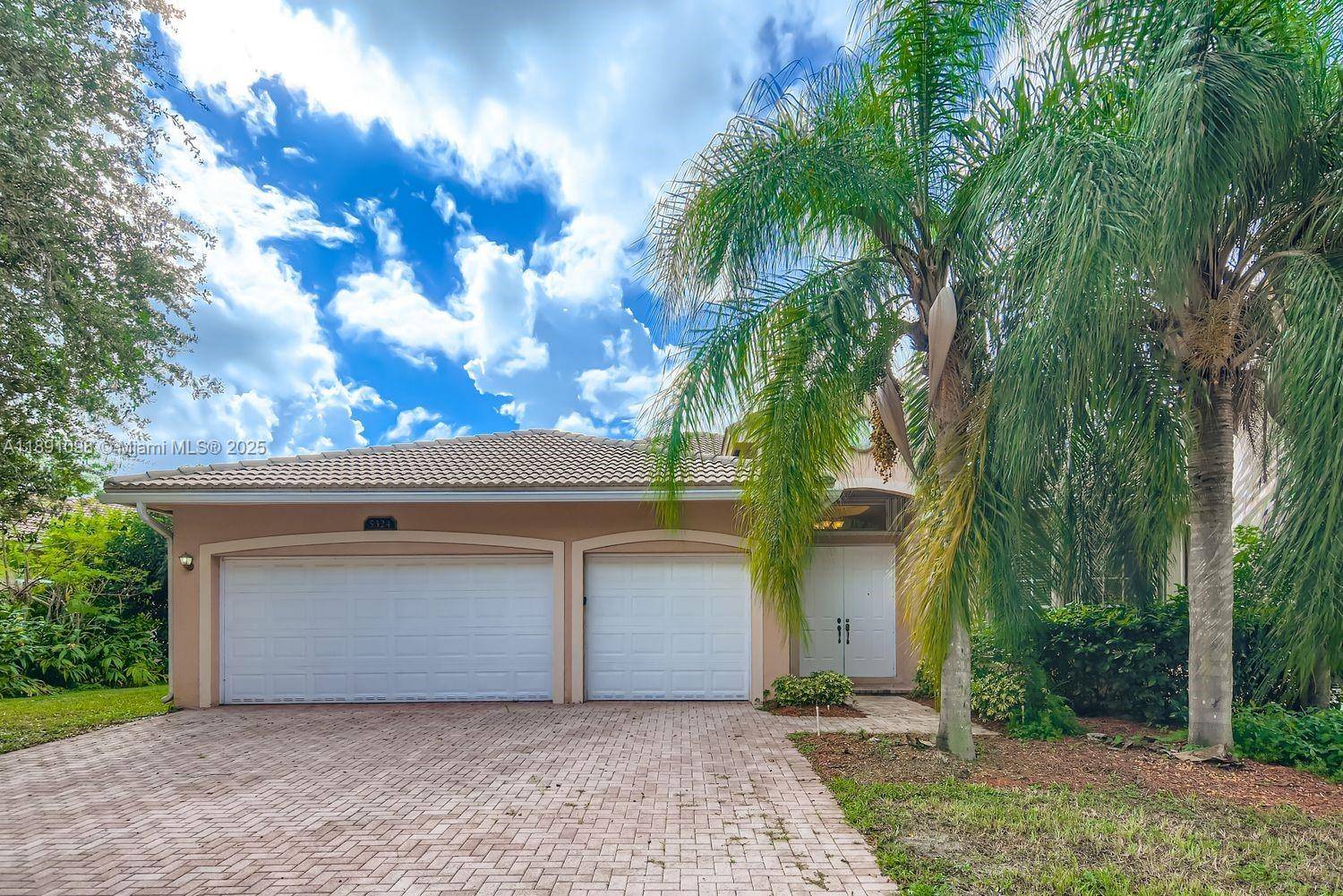 This move in ready one story home offers a desirable 4 3 layout with a spacious design that combines comfort and functionality.