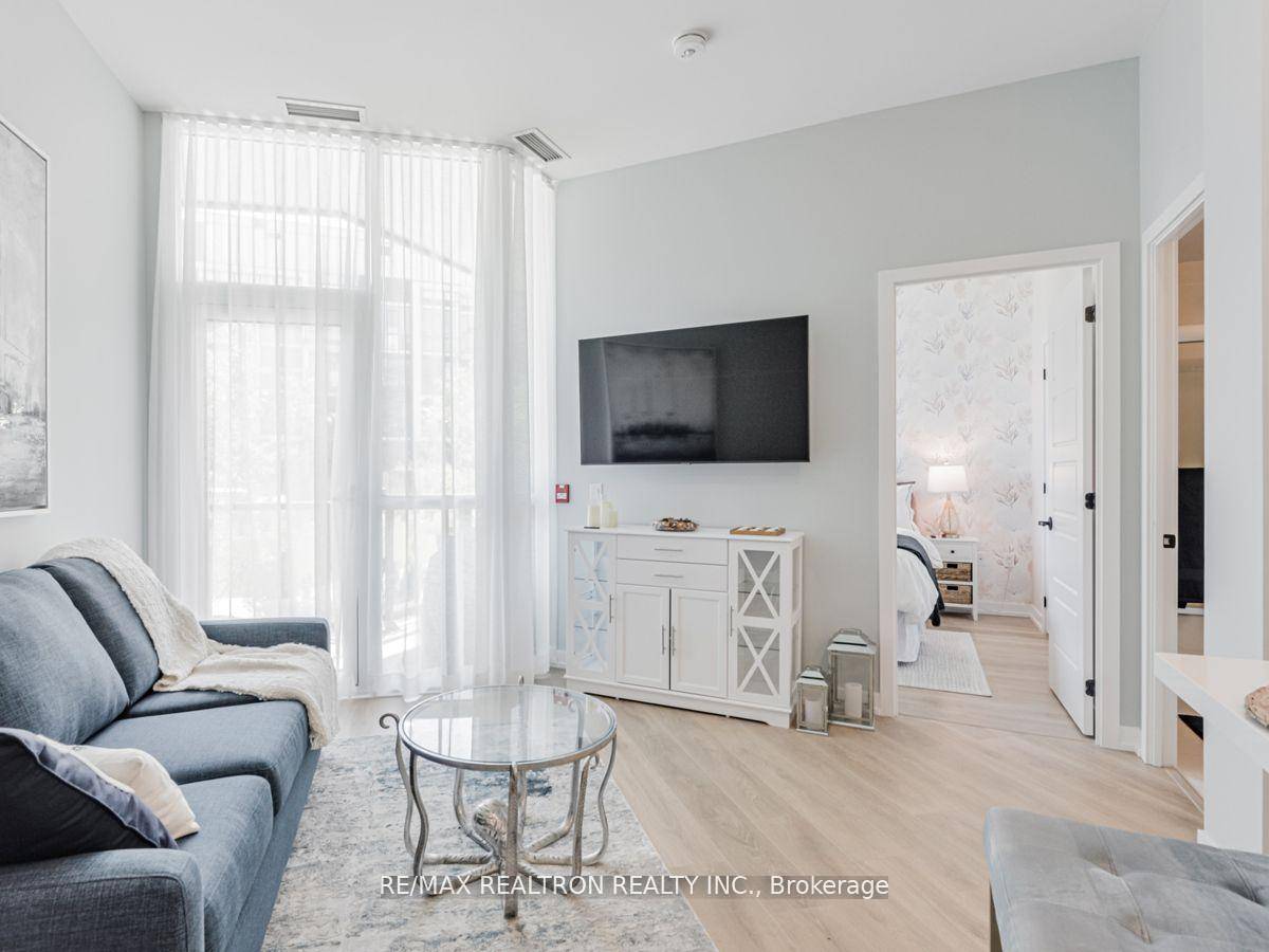 Luxurious and beautifully designed and decorated unit within the Highpoint building.