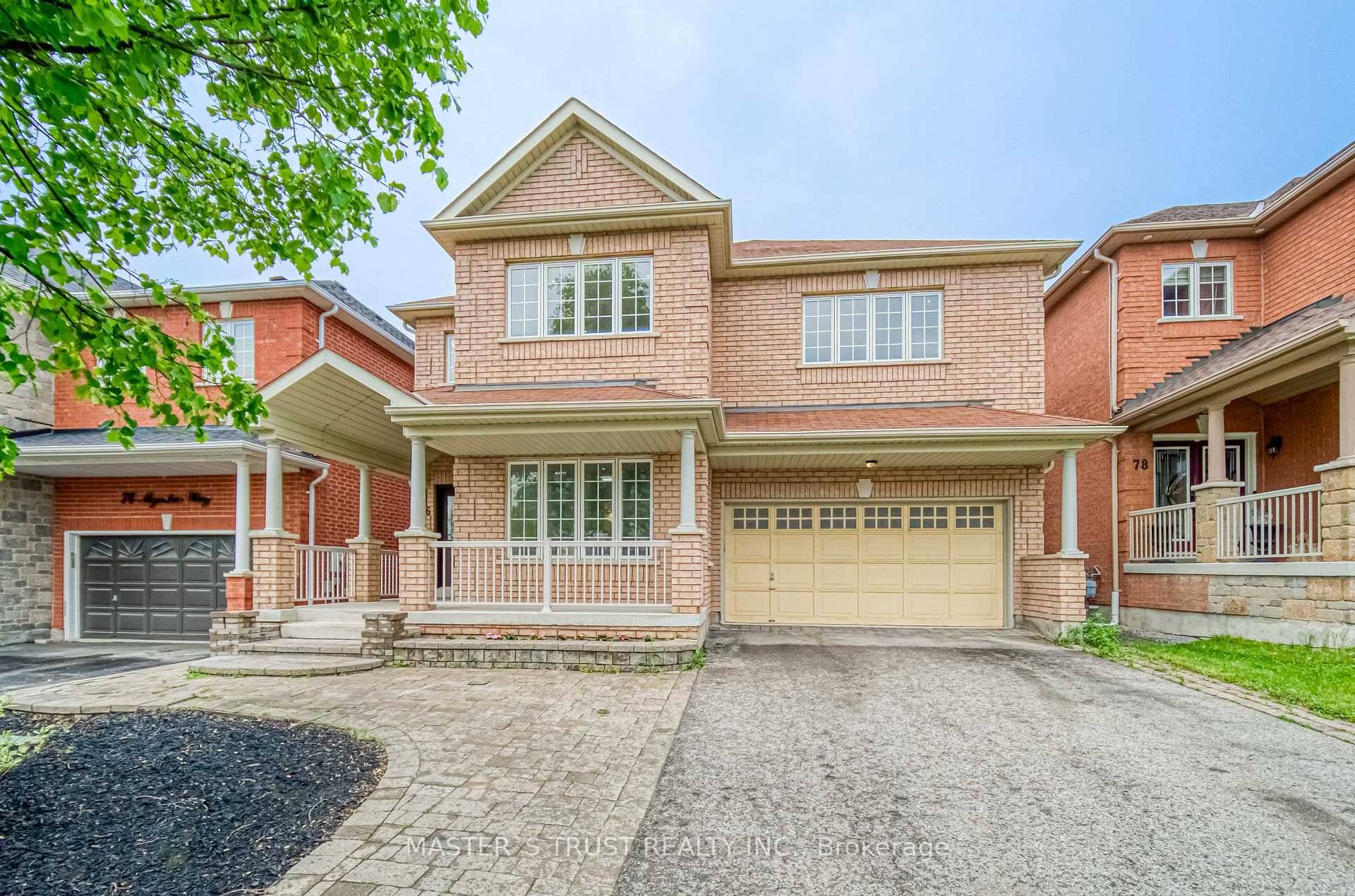 Rarely offered 5 bed, 5 bath detached home in prestigious Woodland Hill, Newmarket.