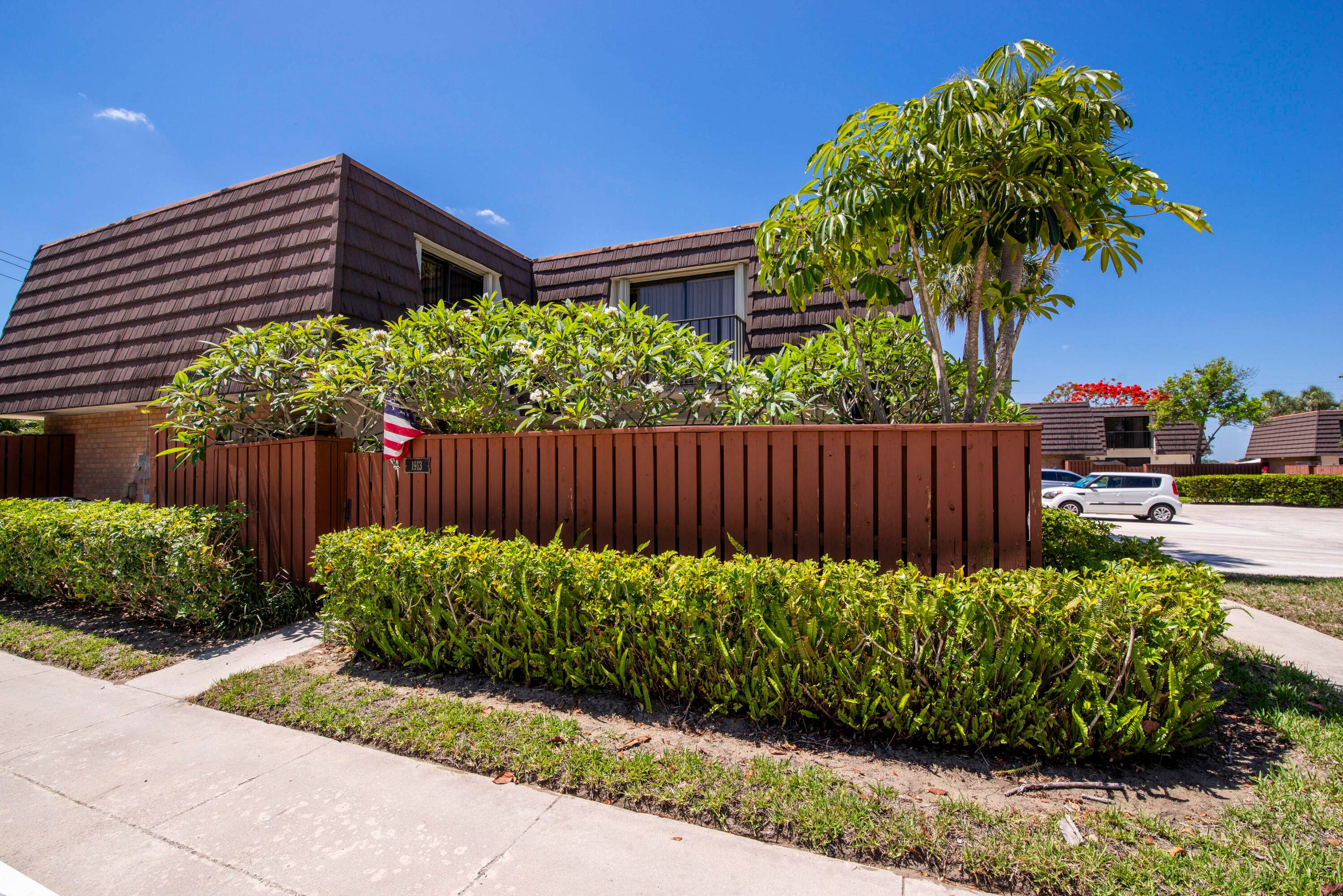 Welcome to the perfect winter getaway available for Season 2026 !