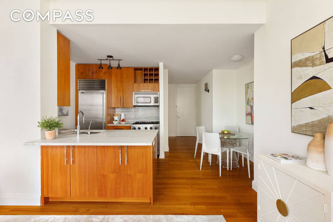Are you searching for a chic, move in ready 1BR condo with great light and quality finishes ?