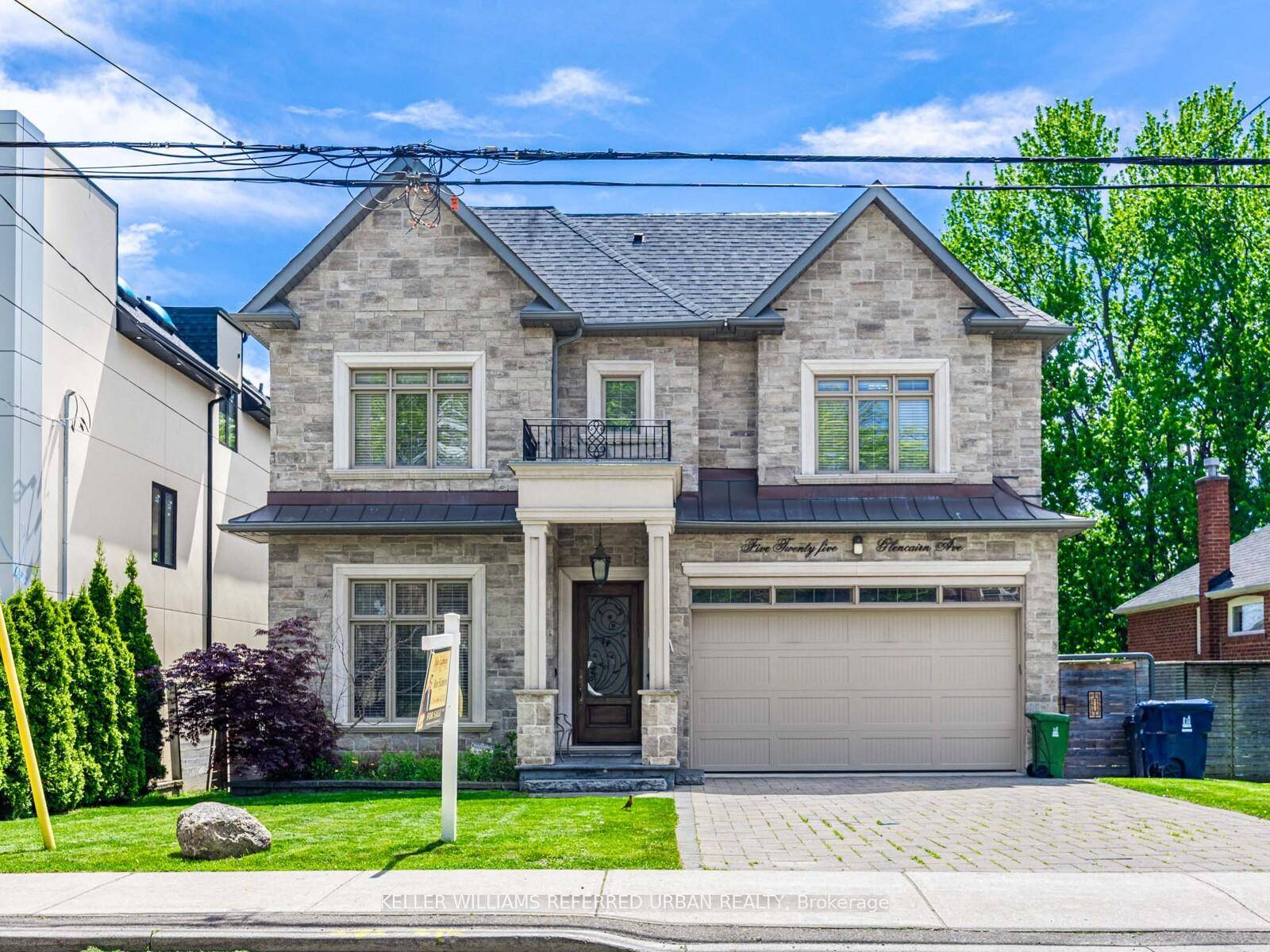 STEP INTO ELEGANCE ! BRIGHT AND SPACIOUS CONTEMPORARY HOME WITH HIGH END FINISHES FOR THE DISCERNING BUYER.
