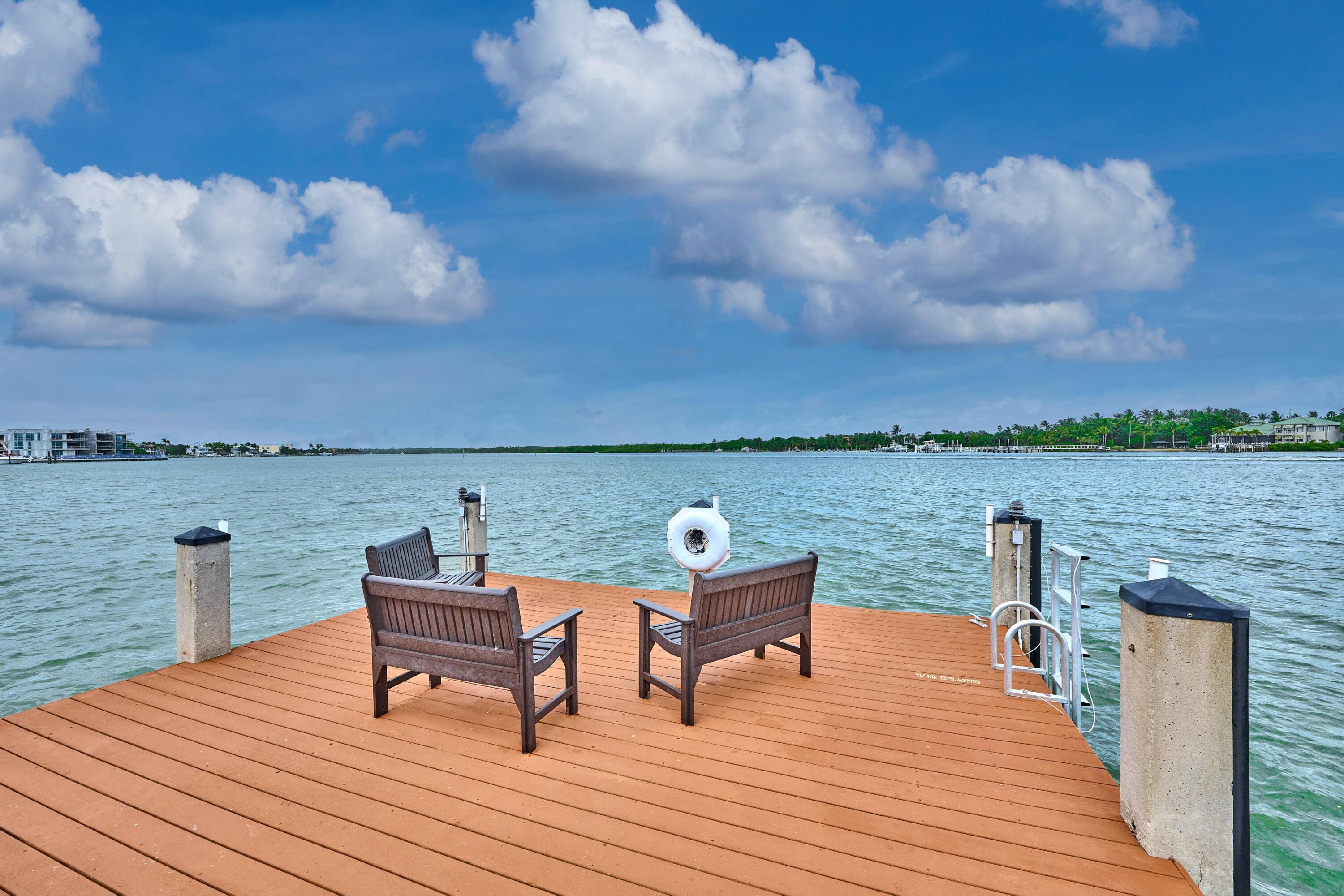 MAGNIFICENT INTRACOASTAL OCEAN VIEWS 4TH FLOOR CONDO BEST LOCATION ONLY 13 PROPERTIES UNDER 1 MILLION ON THIS INTRACOASTAL COAST ACROSS FROM JUPITER ISLAND SPACIOUS 2BED 2 BATH 55 ACTIVE COMMUNITY ...